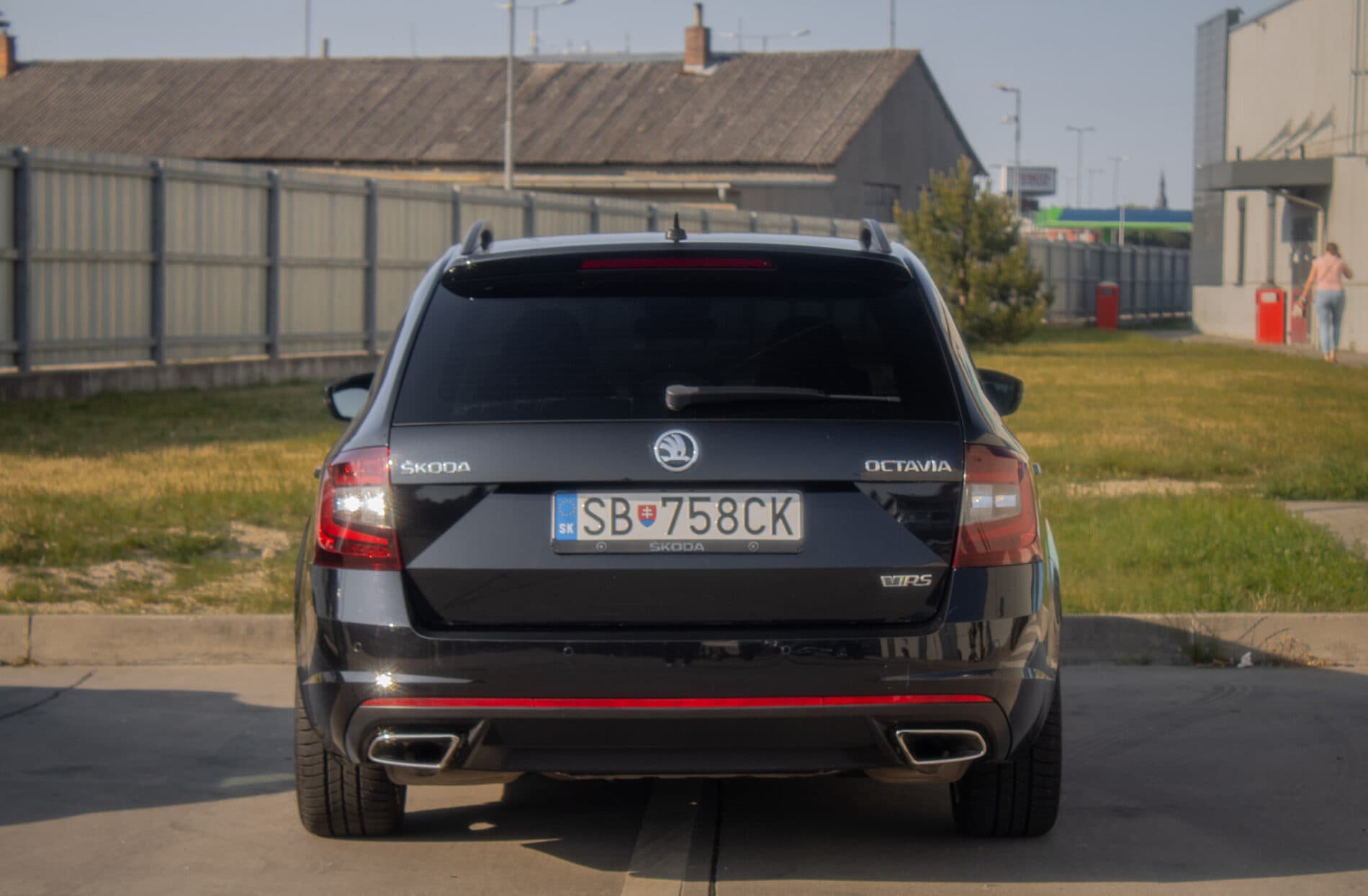 2018 Skoda Octavia RS, čierna kombi, 223 705 km