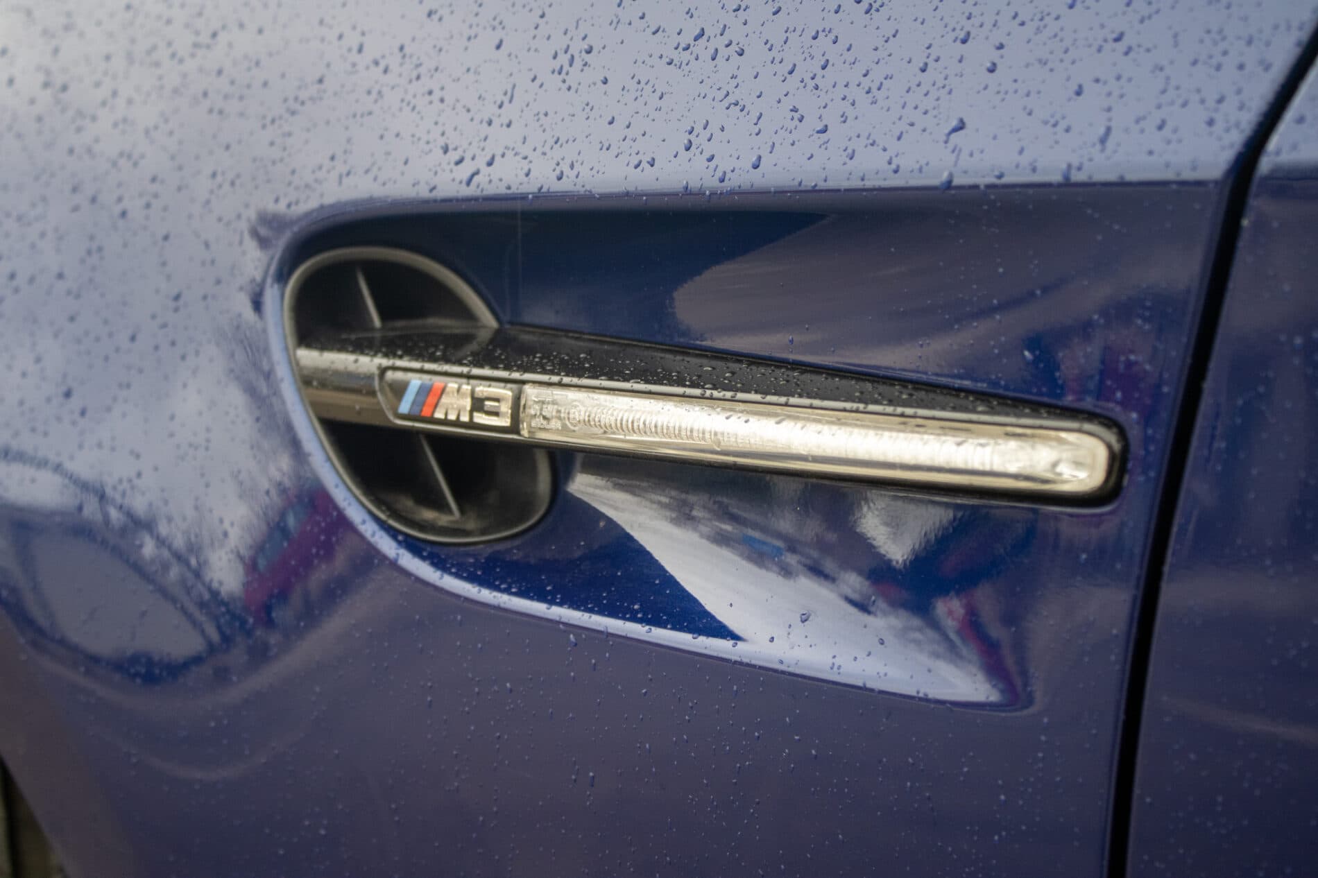 2010 BMW M3, modrá kupé, 152 846 km