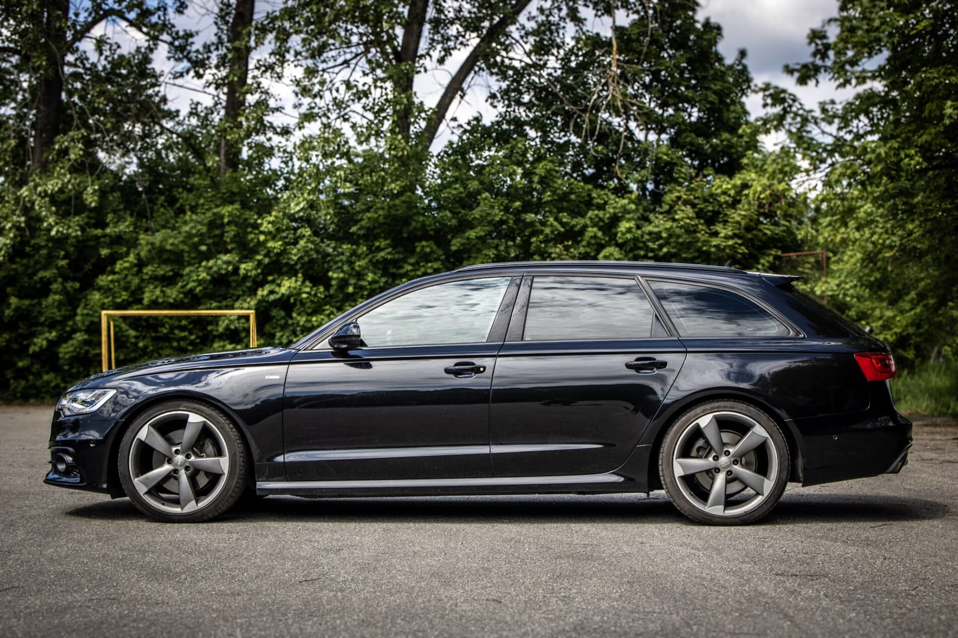 2014 AUDI A6, čierna kombi, 251 142 km