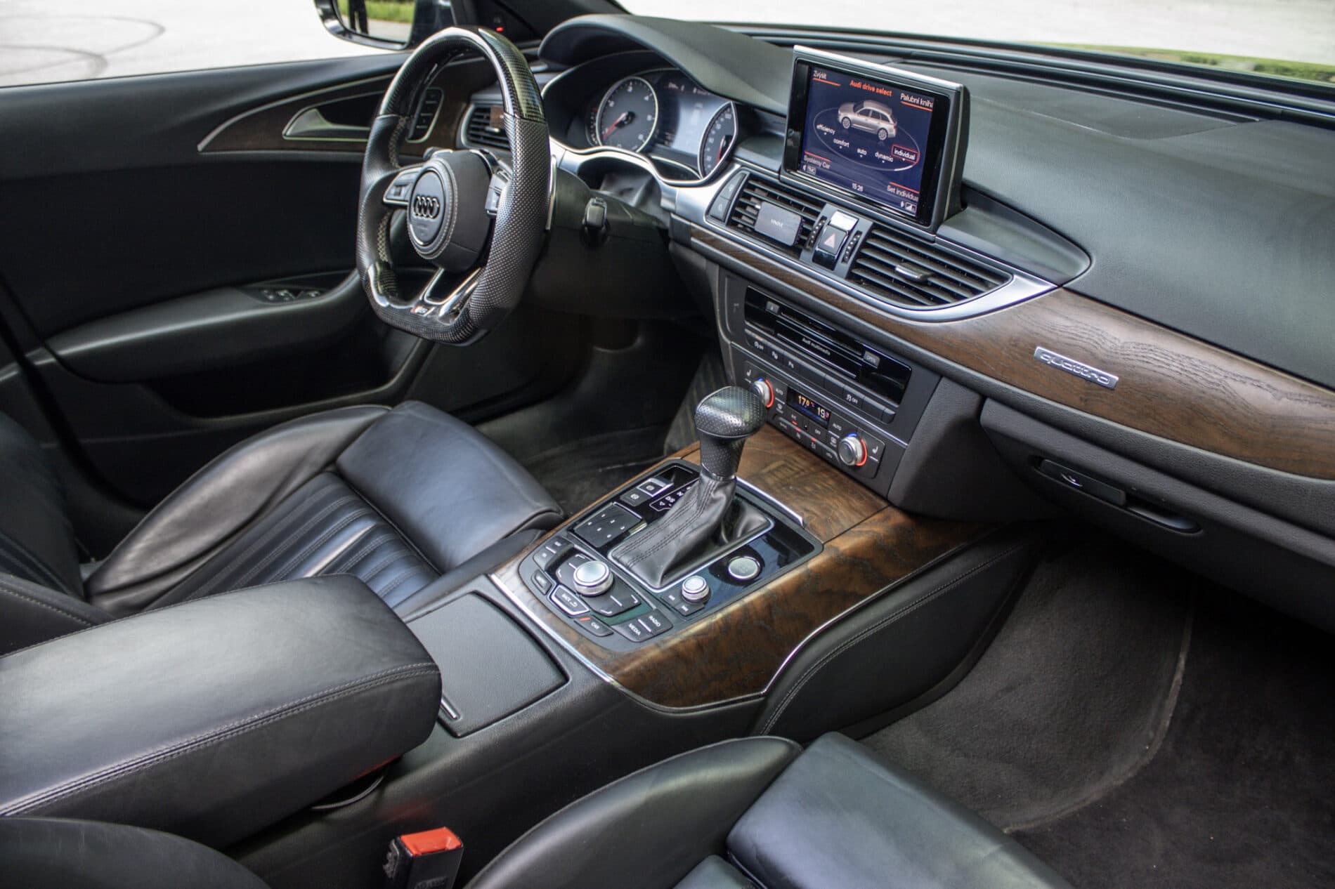 2014 AUDI A6, čierna kombi, 251 142 km