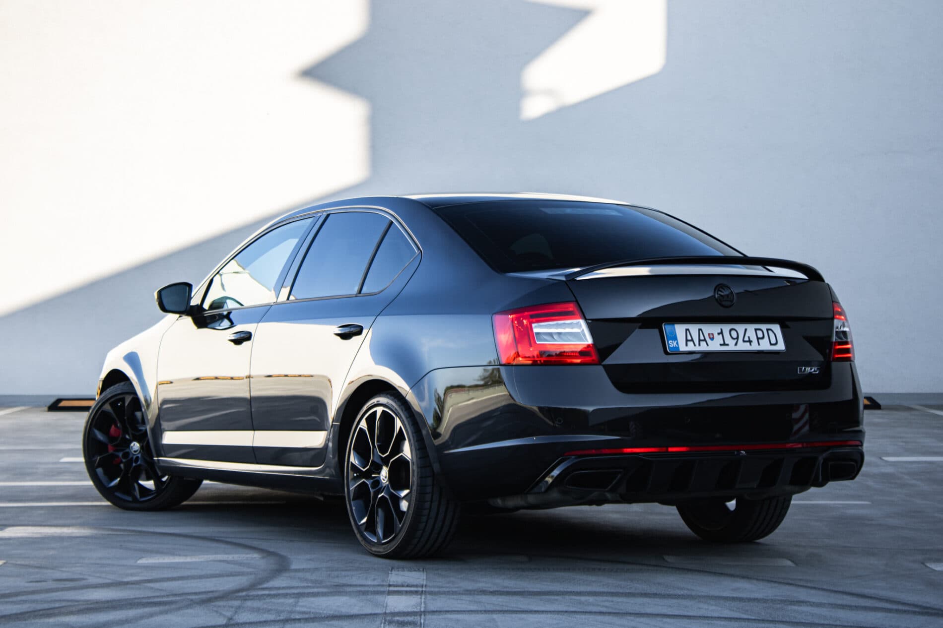 2016 Skoda Octavia RS, čierna sedan, 227 447 km