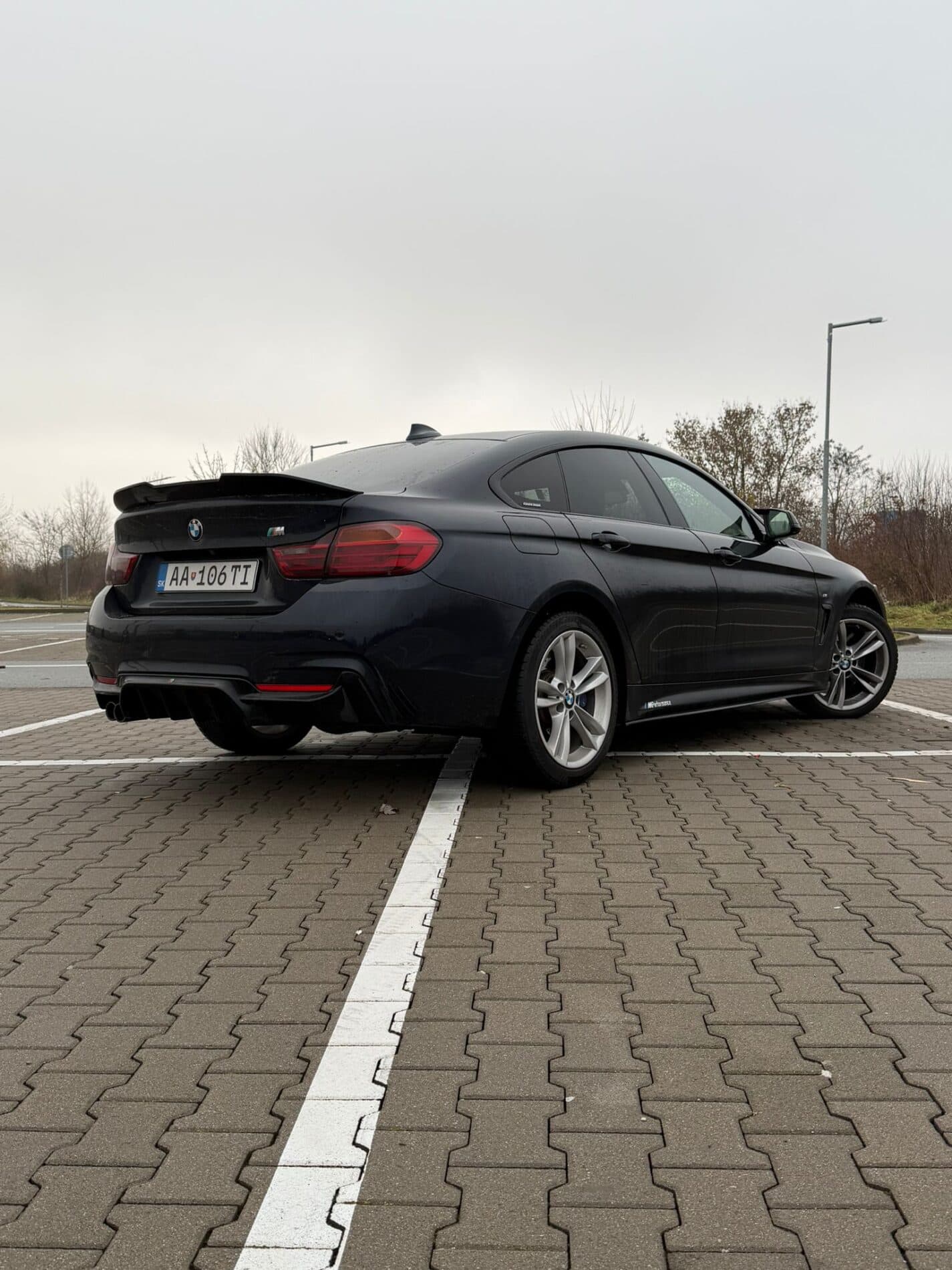 2016 BMW 435d, čierna kupé, 240 000 km