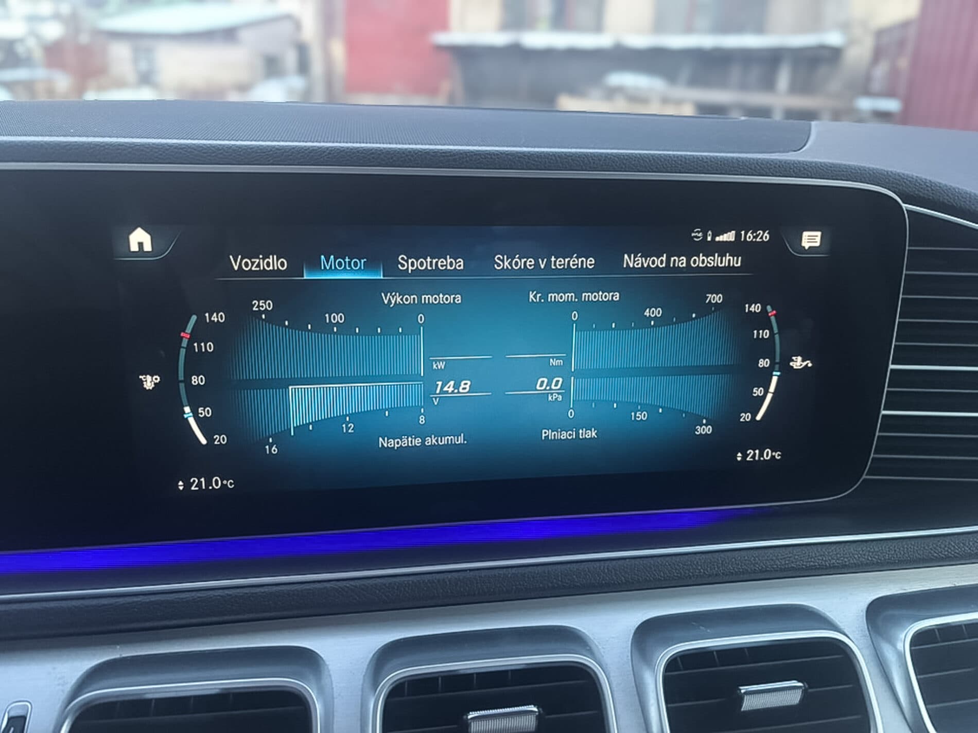 2022 Mercedes-Benz GLE 400d, biela kombi, 120 000 km