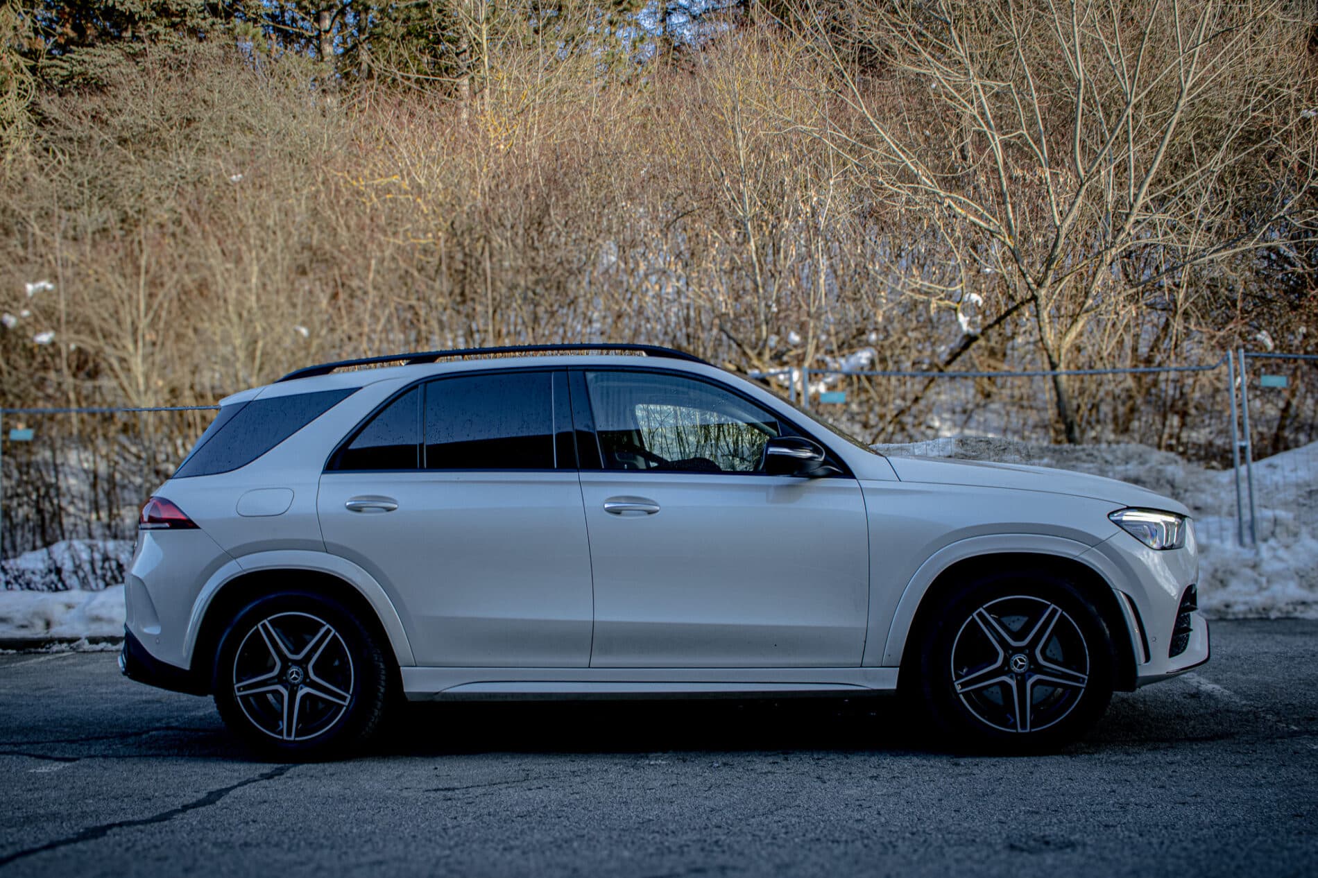 2022 Mercedes-Benz GLE 400d, biela kombi, 120 000 km