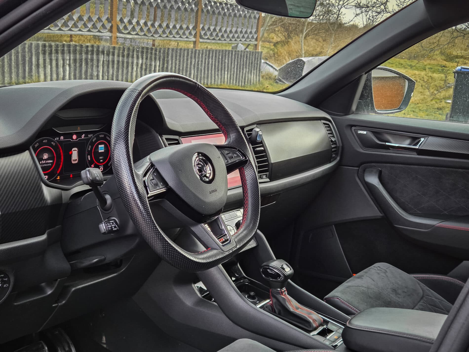 2019 Skoda Kodiaq RS, sivá suv, 156 069 km