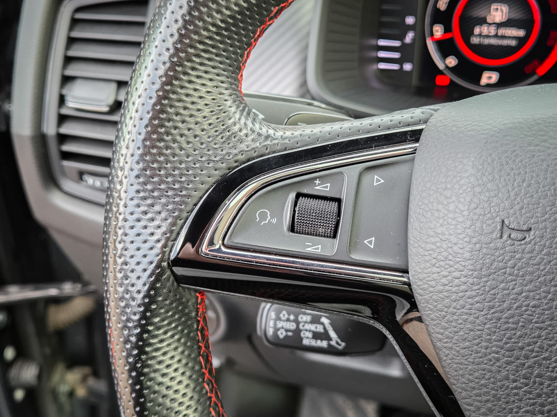2019 Skoda Kodiaq RS, sivá suv, 156 069 km