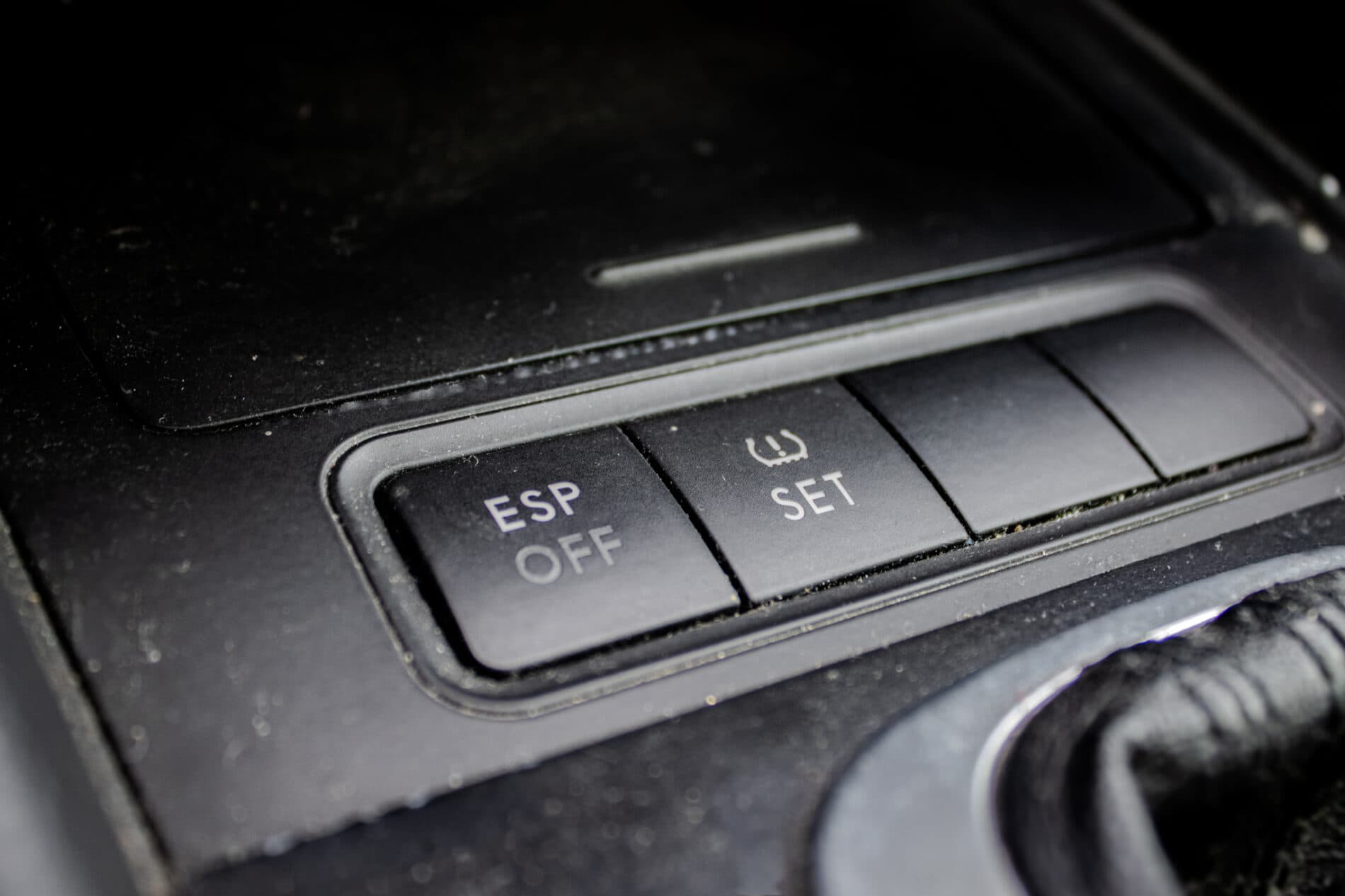 2005 Volkswagen Golf GTI, čierna hatchback, 231 763 km