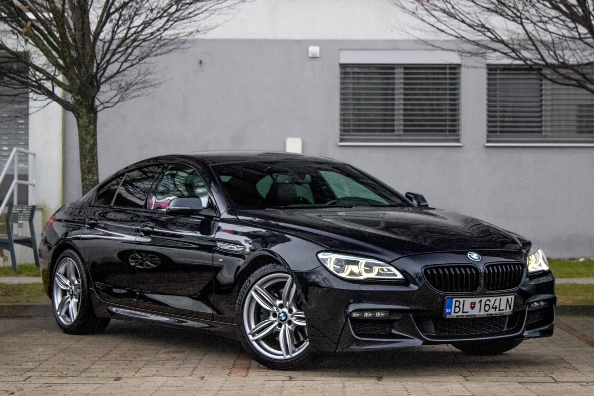 2015 BMW 640d, čierna, 252 488 km