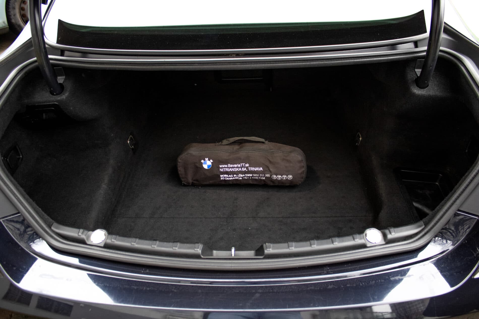2015 BMW 640d, čierna, 252 488 km