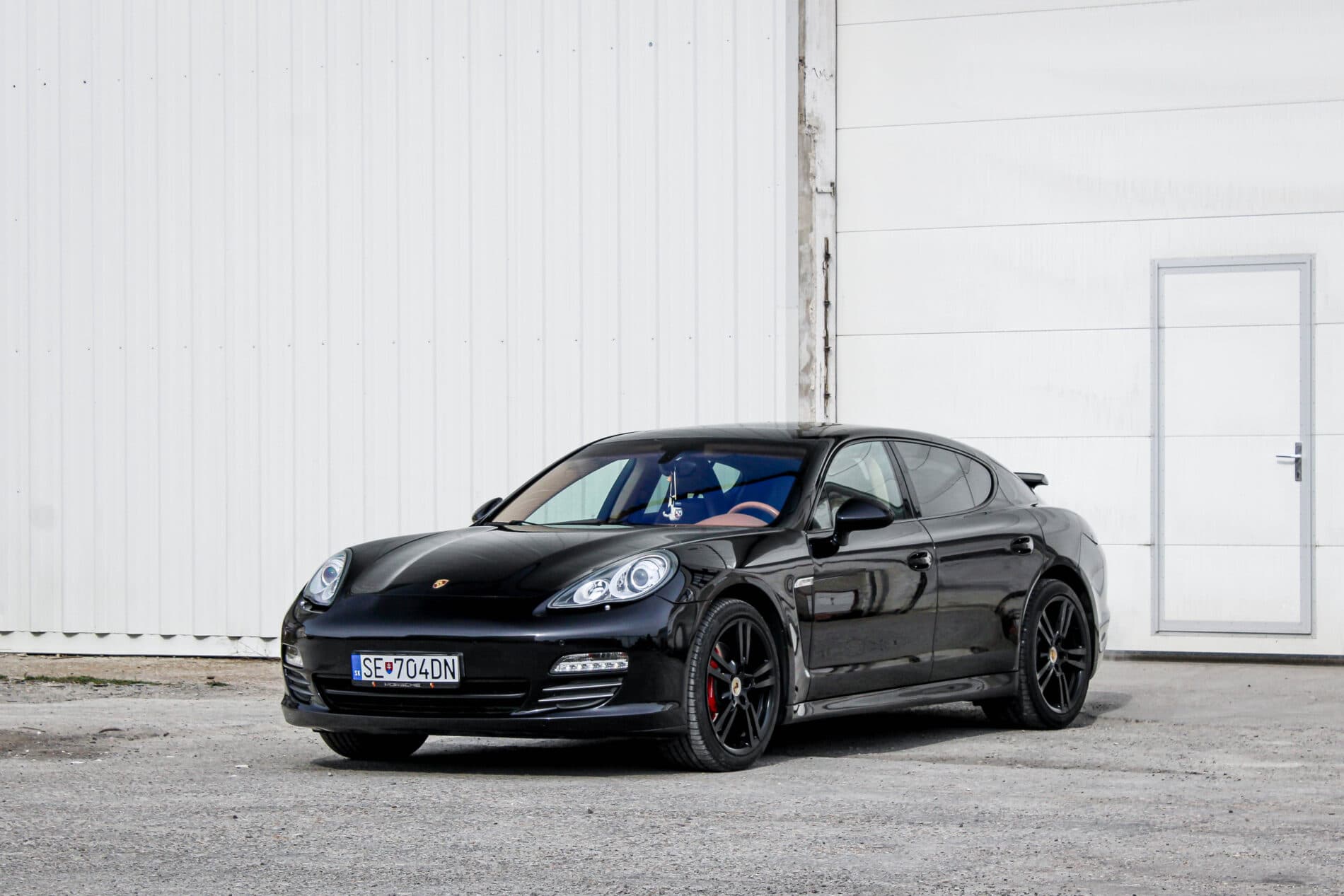 2010 Porsche Panamera S / 4S, čierna sedan, 264 126 km
