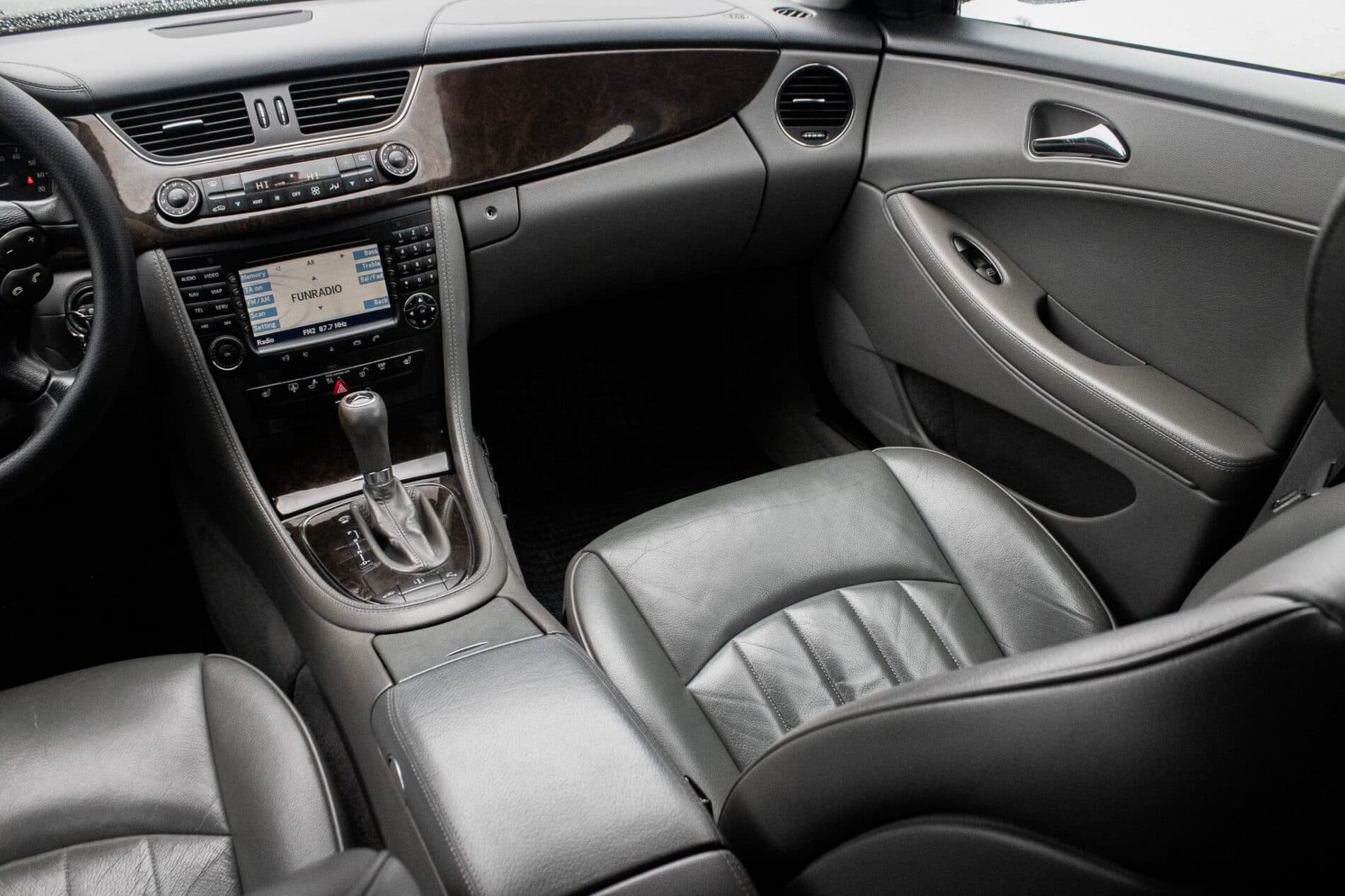 2005 Mercedes-Benz CLS 350