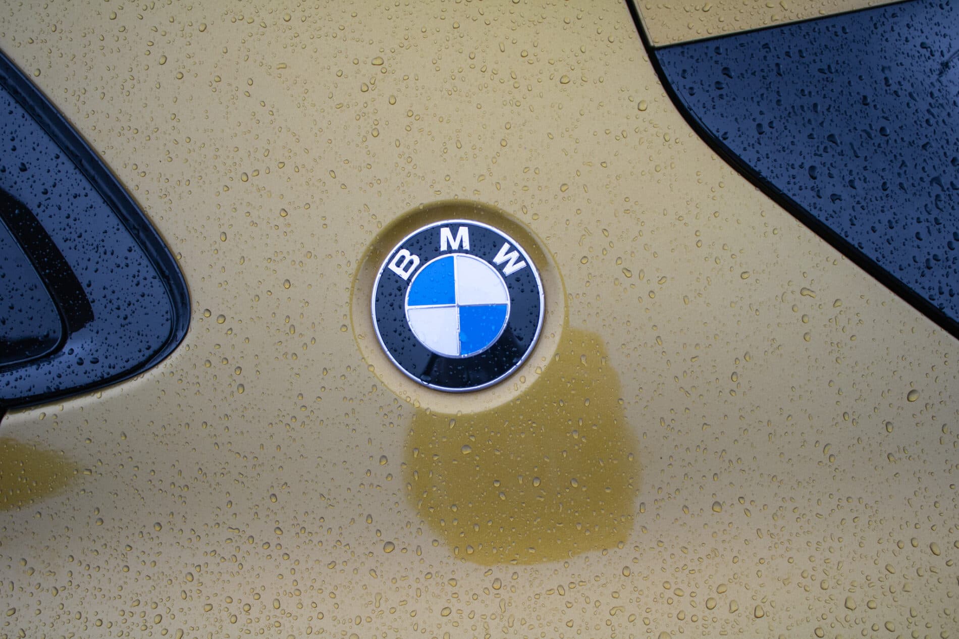 2019 BMW X2 M35i, žltá suv, 50 639 km