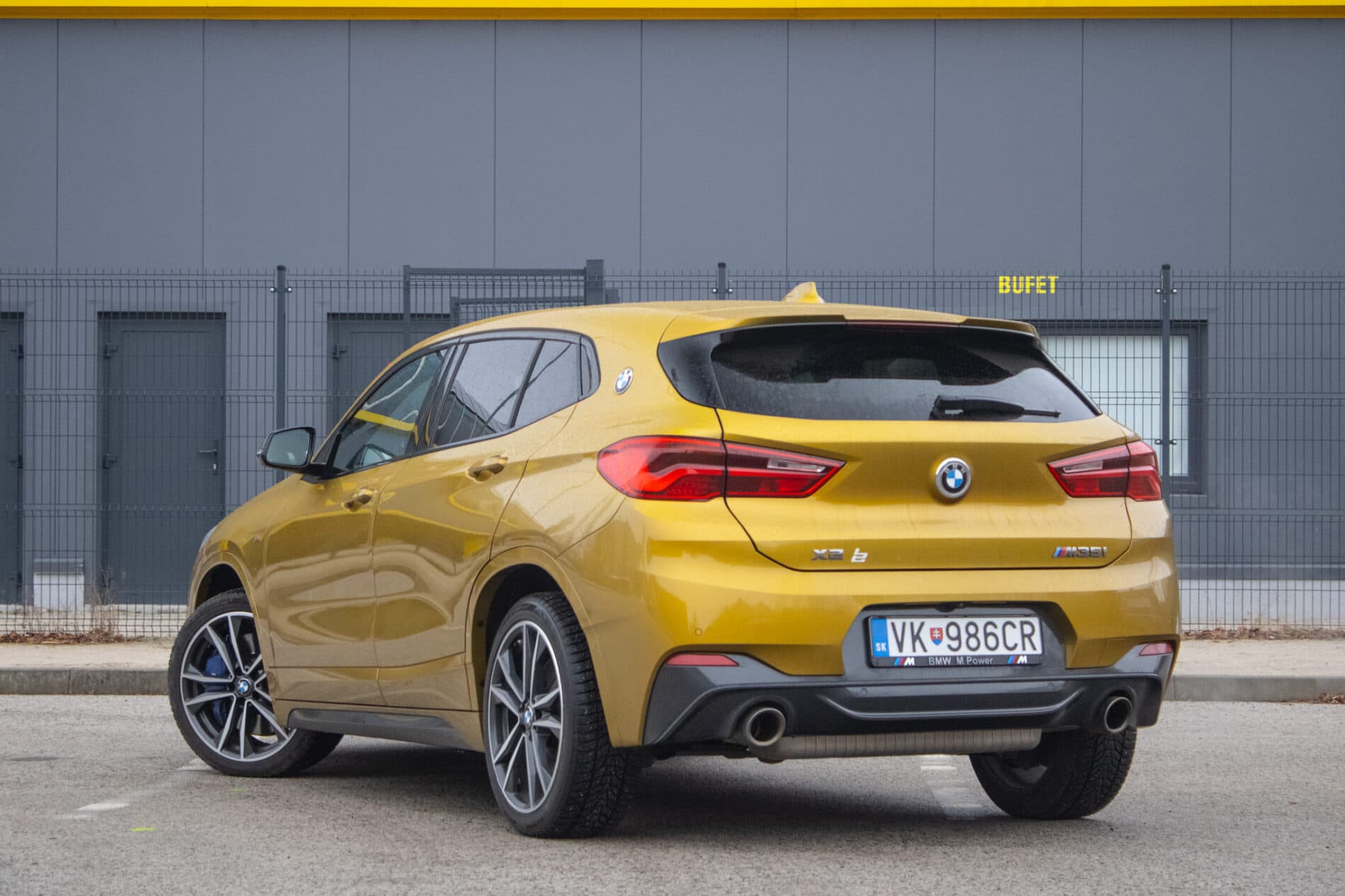 2019 BMW X2 M35i, žltá suv, 50 639 km