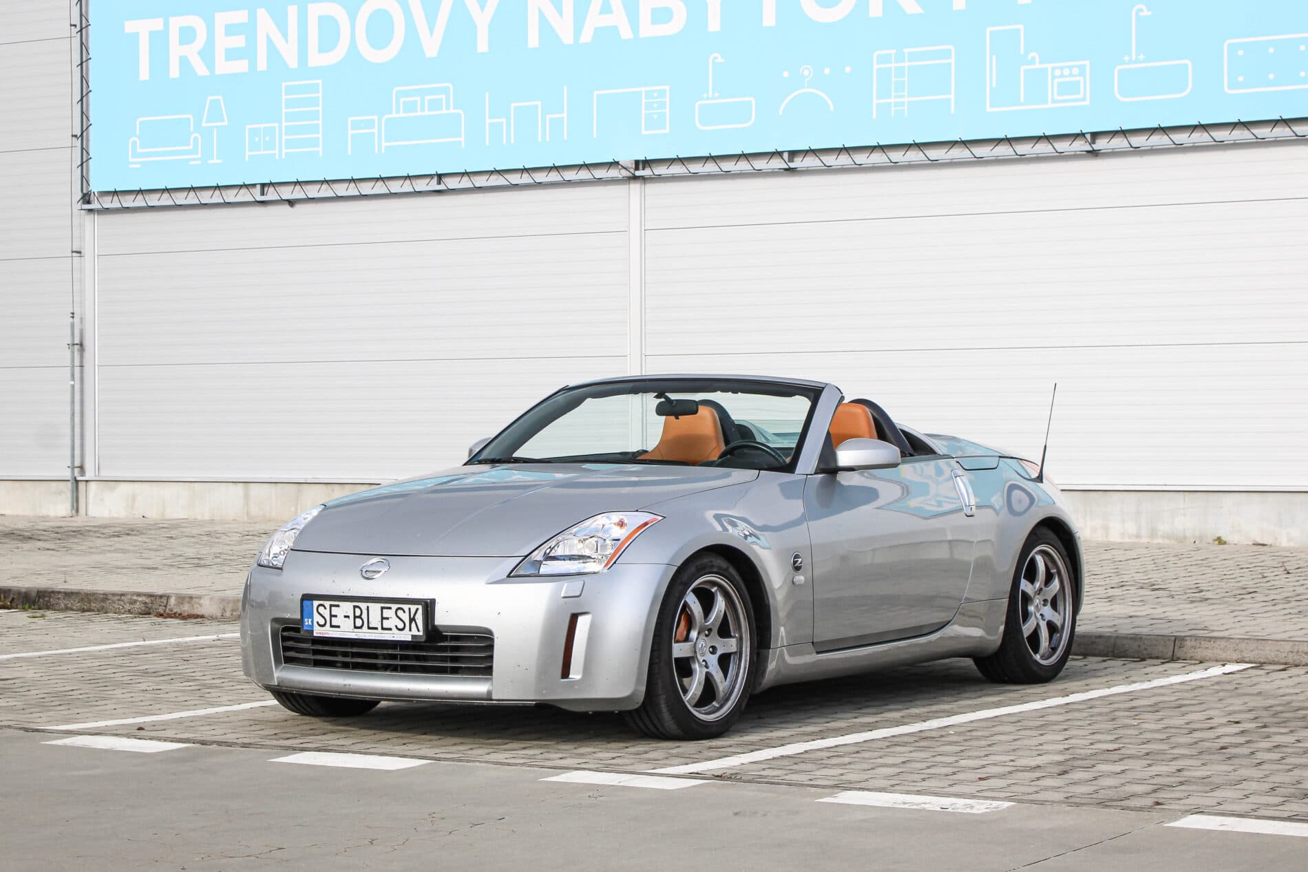 2005 Nissan 350Z, strieborná kabriolet, 36 427 km