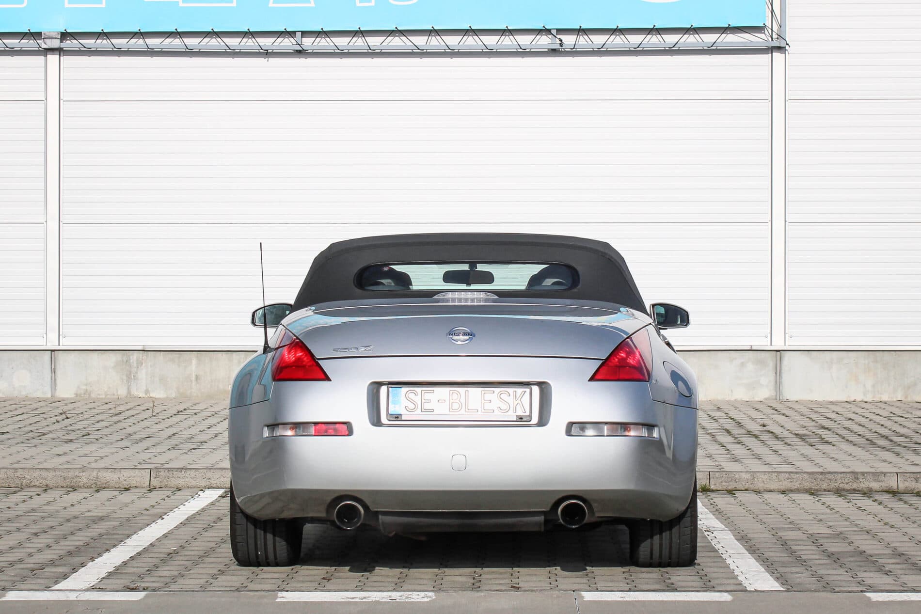 2005 Nissan 350Z, strieborná kabriolet, 36 427 km