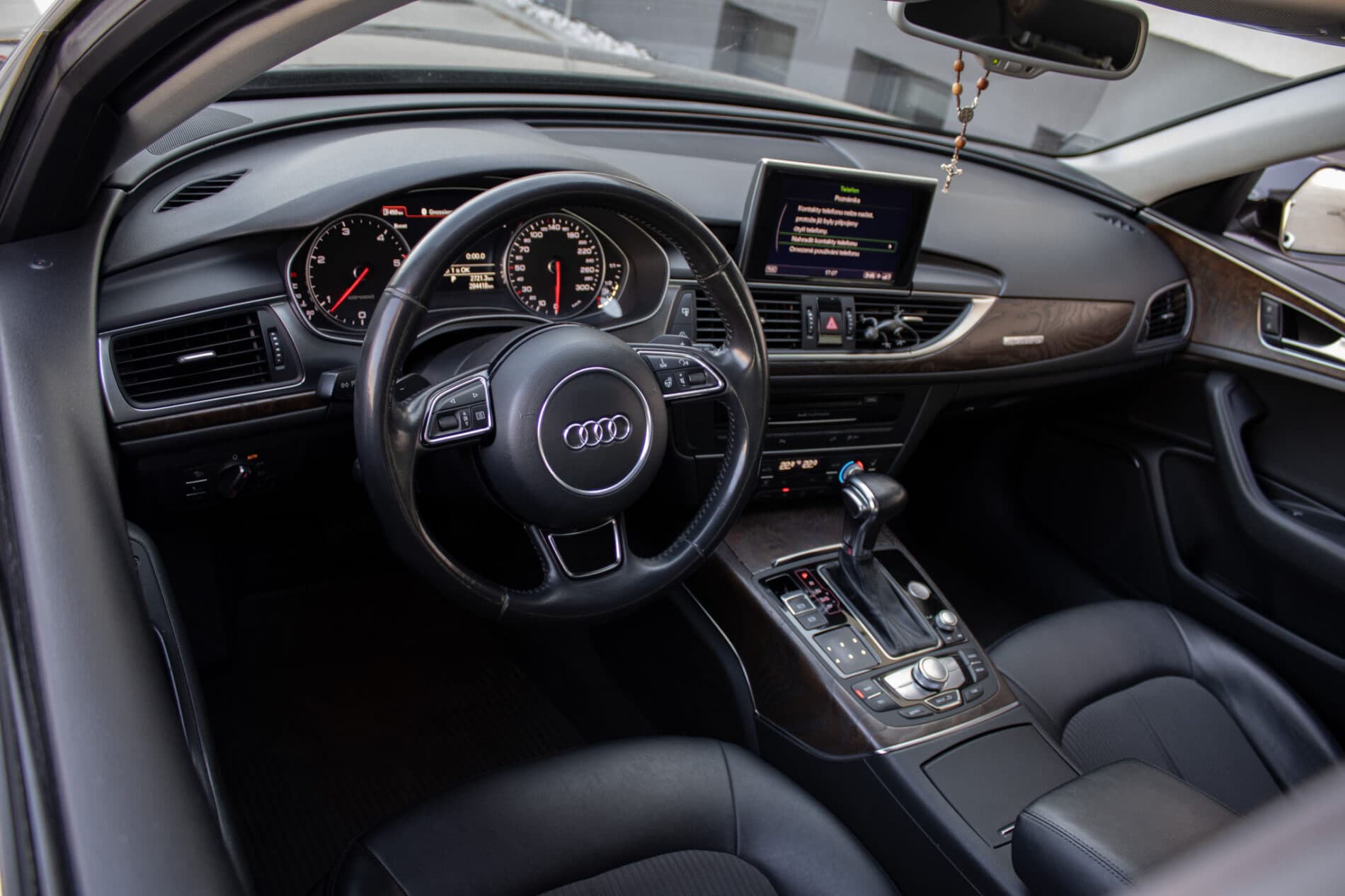 2013 AUDI A6, hnedá kombi, 284 418 km
