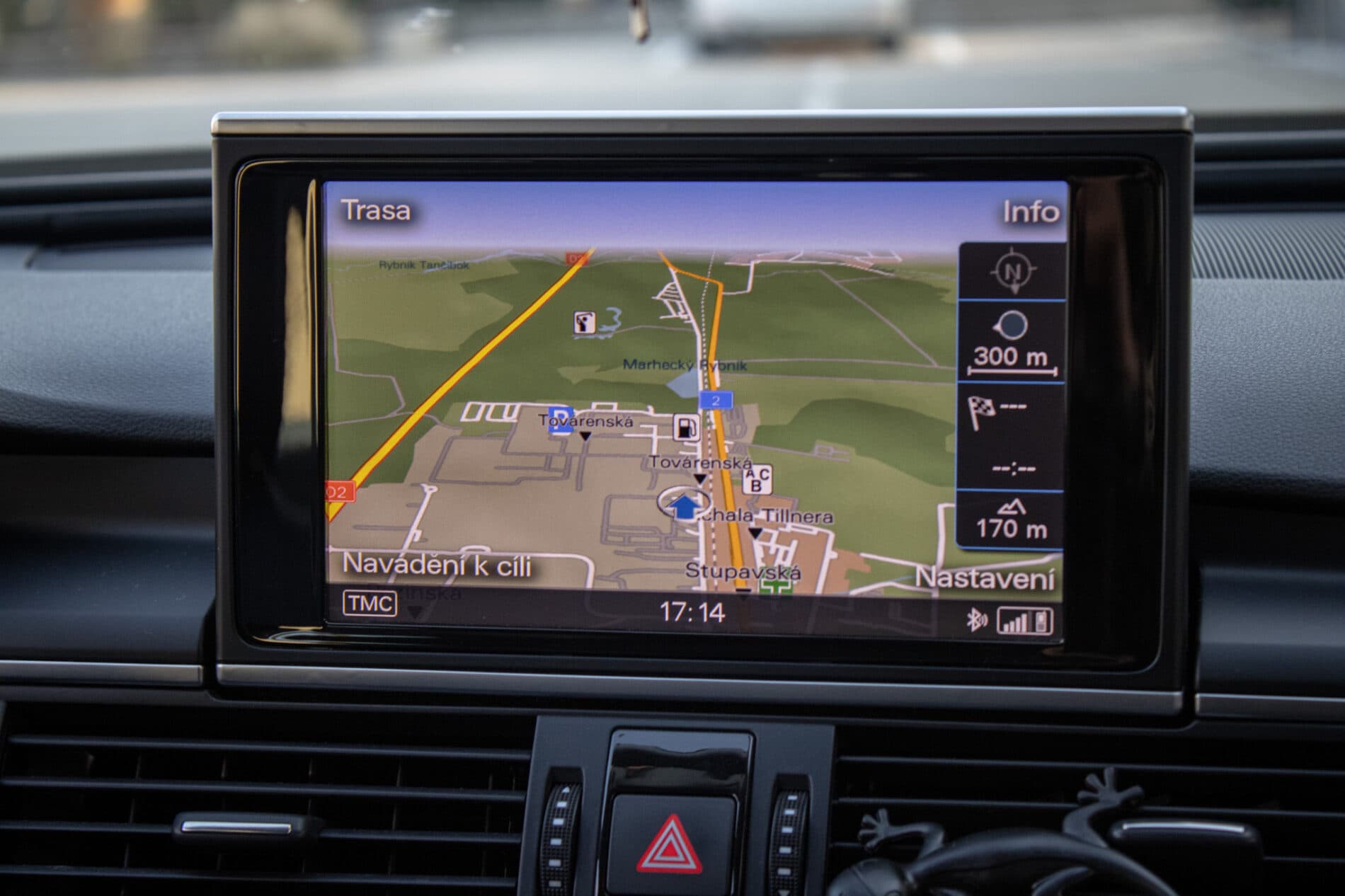 2013 AUDI A6, hnedá kombi, 284 418 km