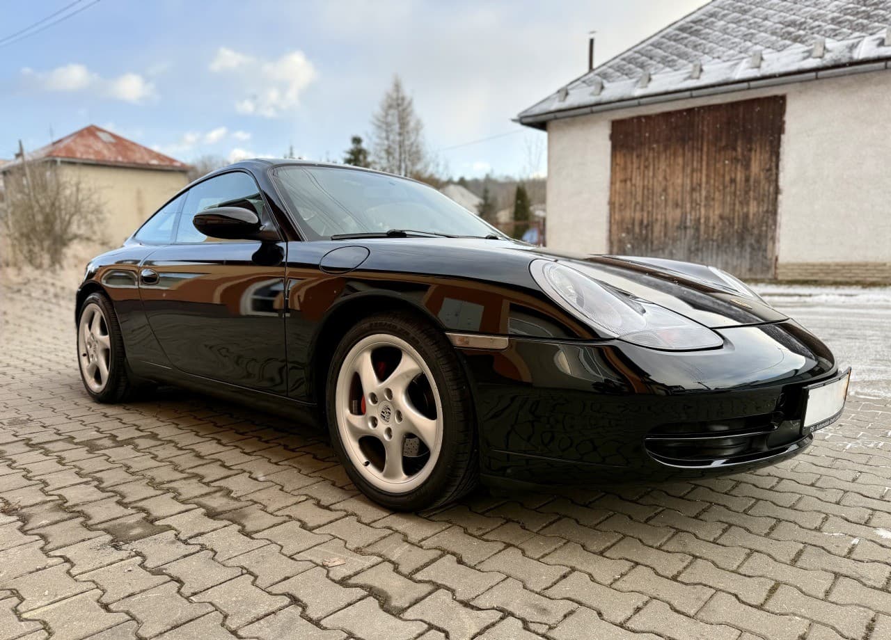 2001 Porsche 996 Carrera / 4
