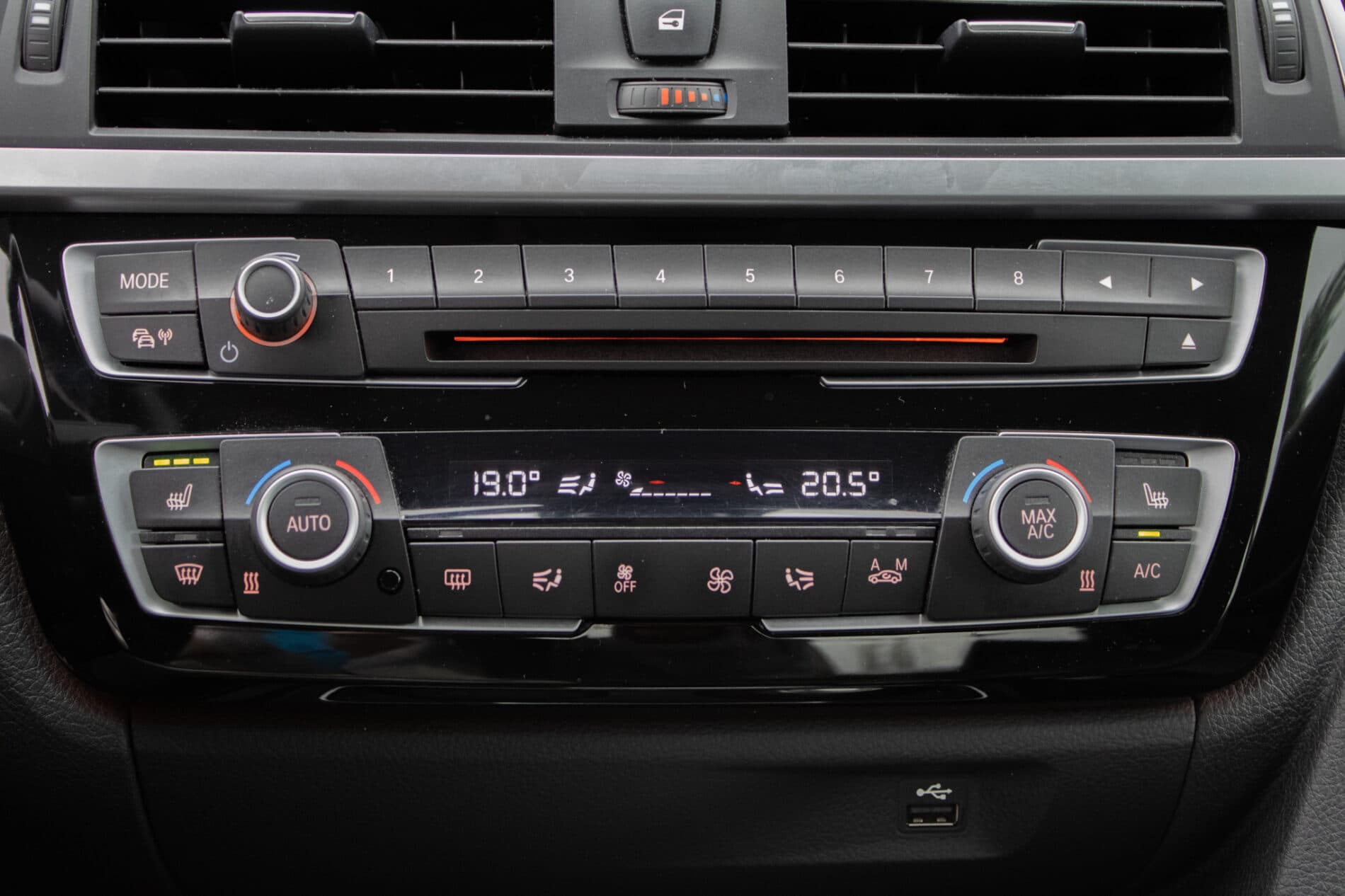 2020 BMW 430i, biela kupé, 67 237 km