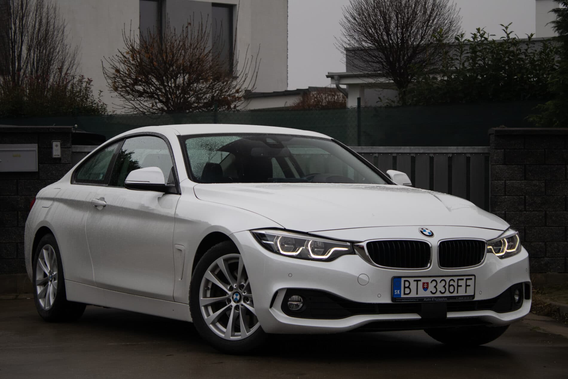 2020 BMW 430i, biela kupé, 67 237 km