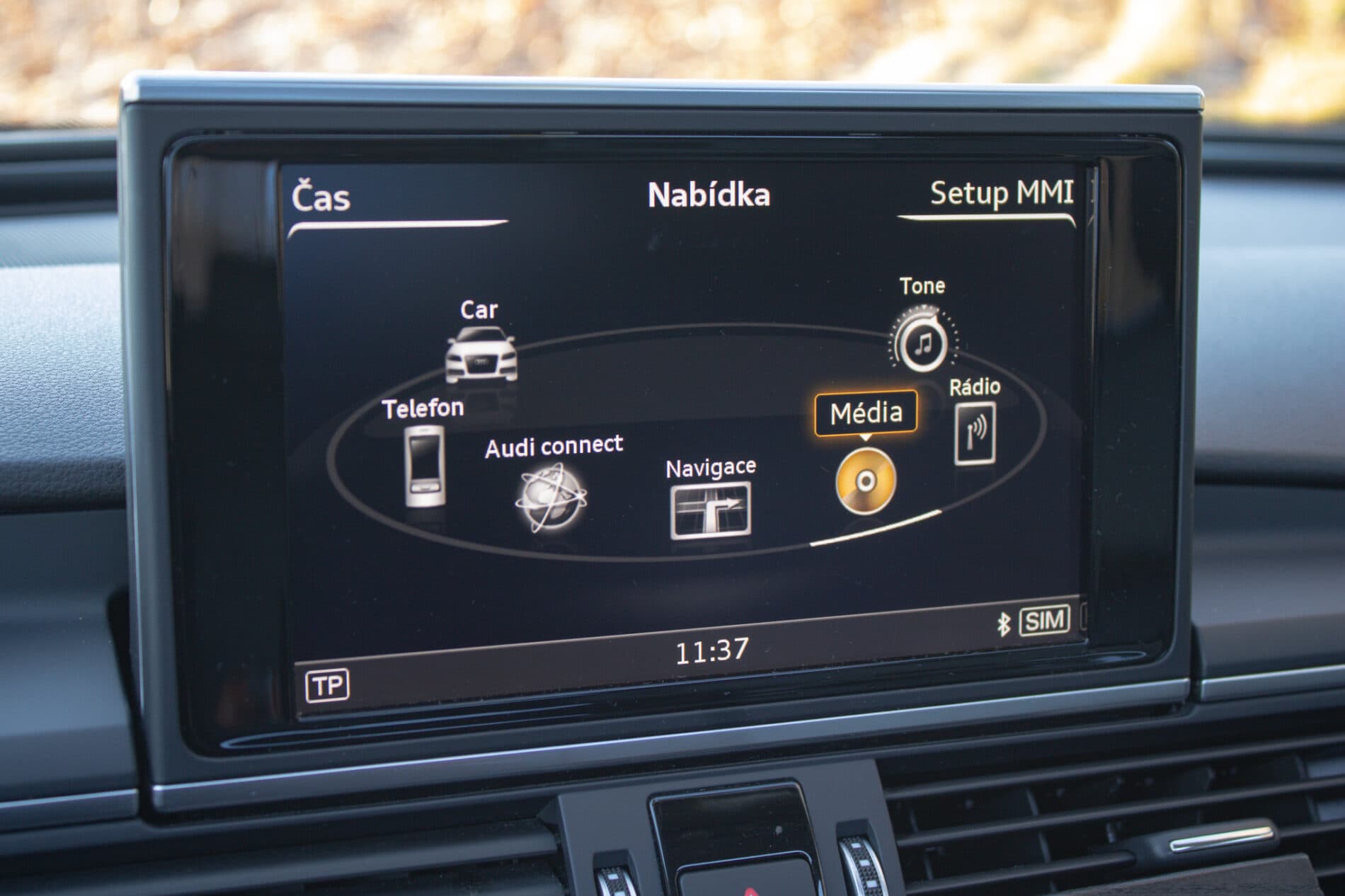 2016 AUDI A6, modrá kombi, 177 013 km