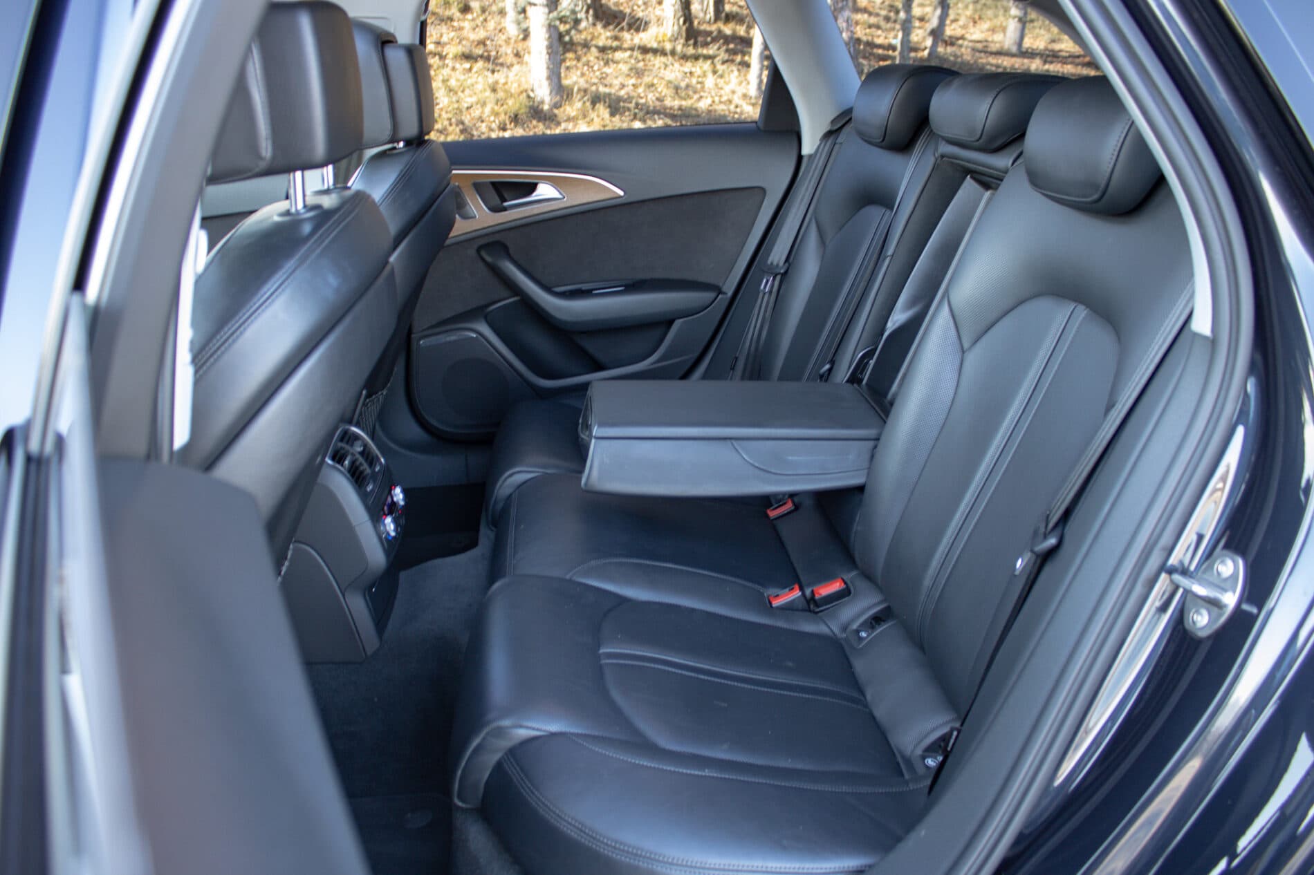 2016 AUDI A6, modrá kombi, 177 013 km