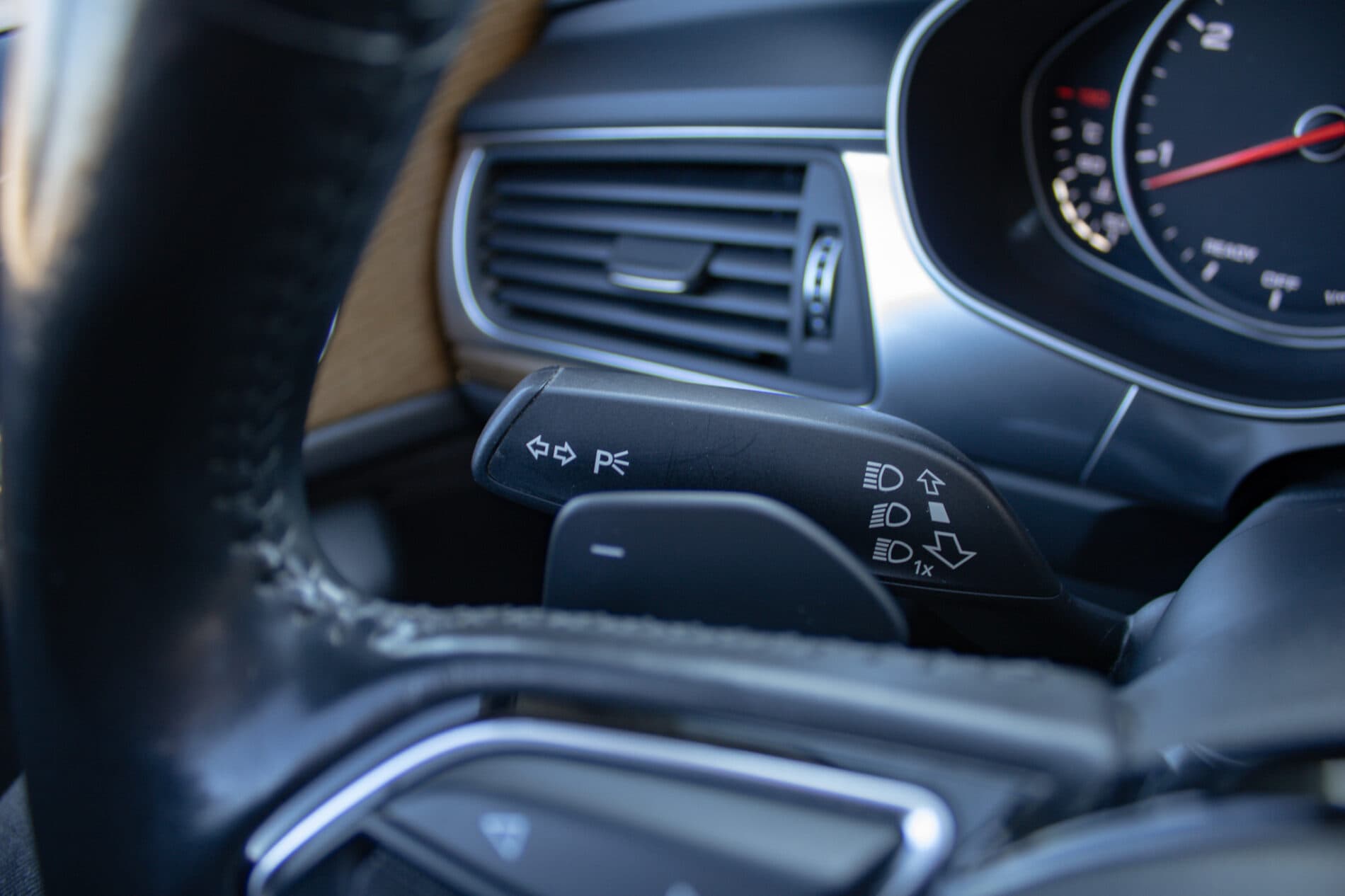 2016 AUDI A6, modrá kombi, 177 013 km