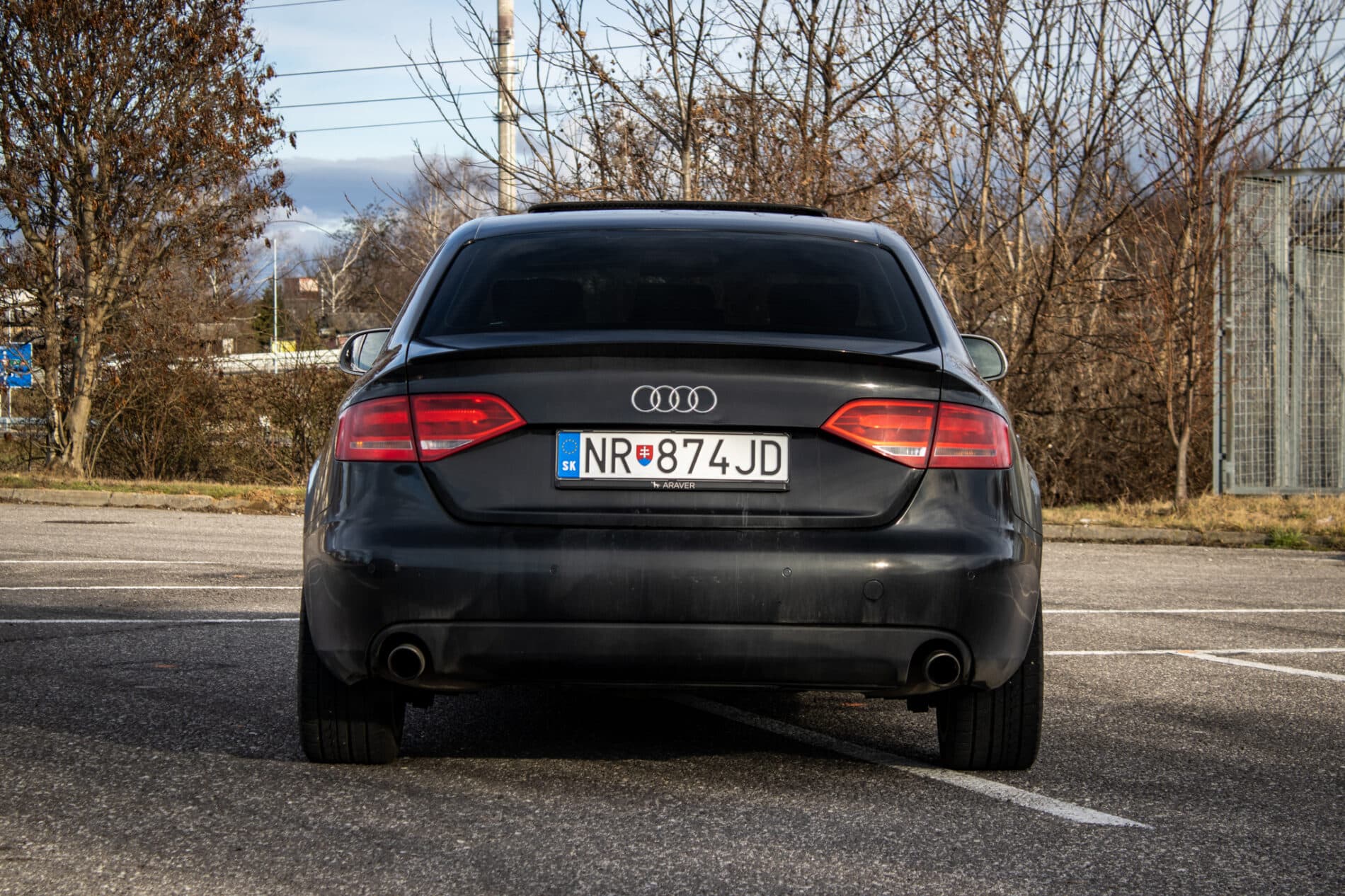 2008 AUDI A4, čierna sedan, 299 650 km