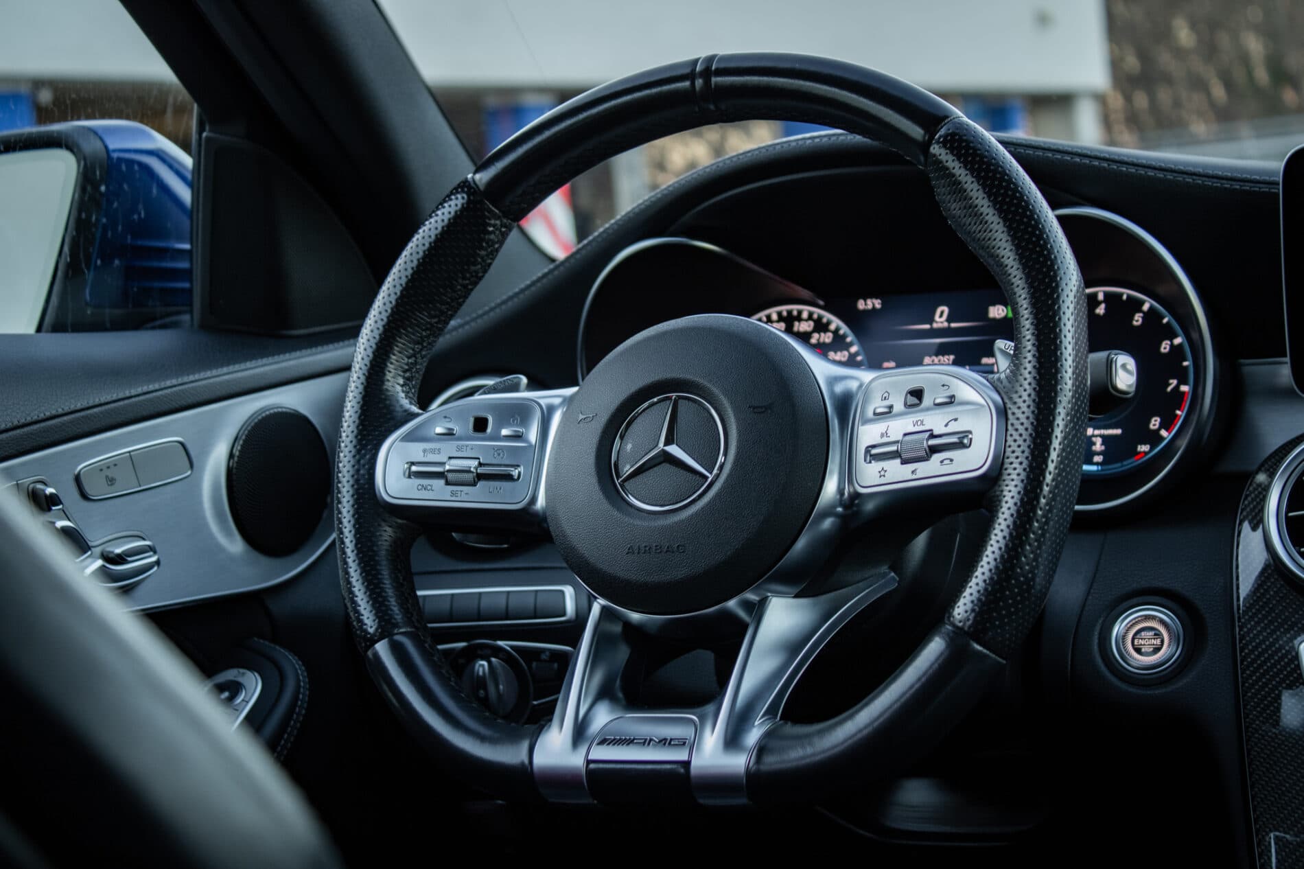 2019 Mercedes-Benz C 63 AMG, modrá kombi, 96 334 km