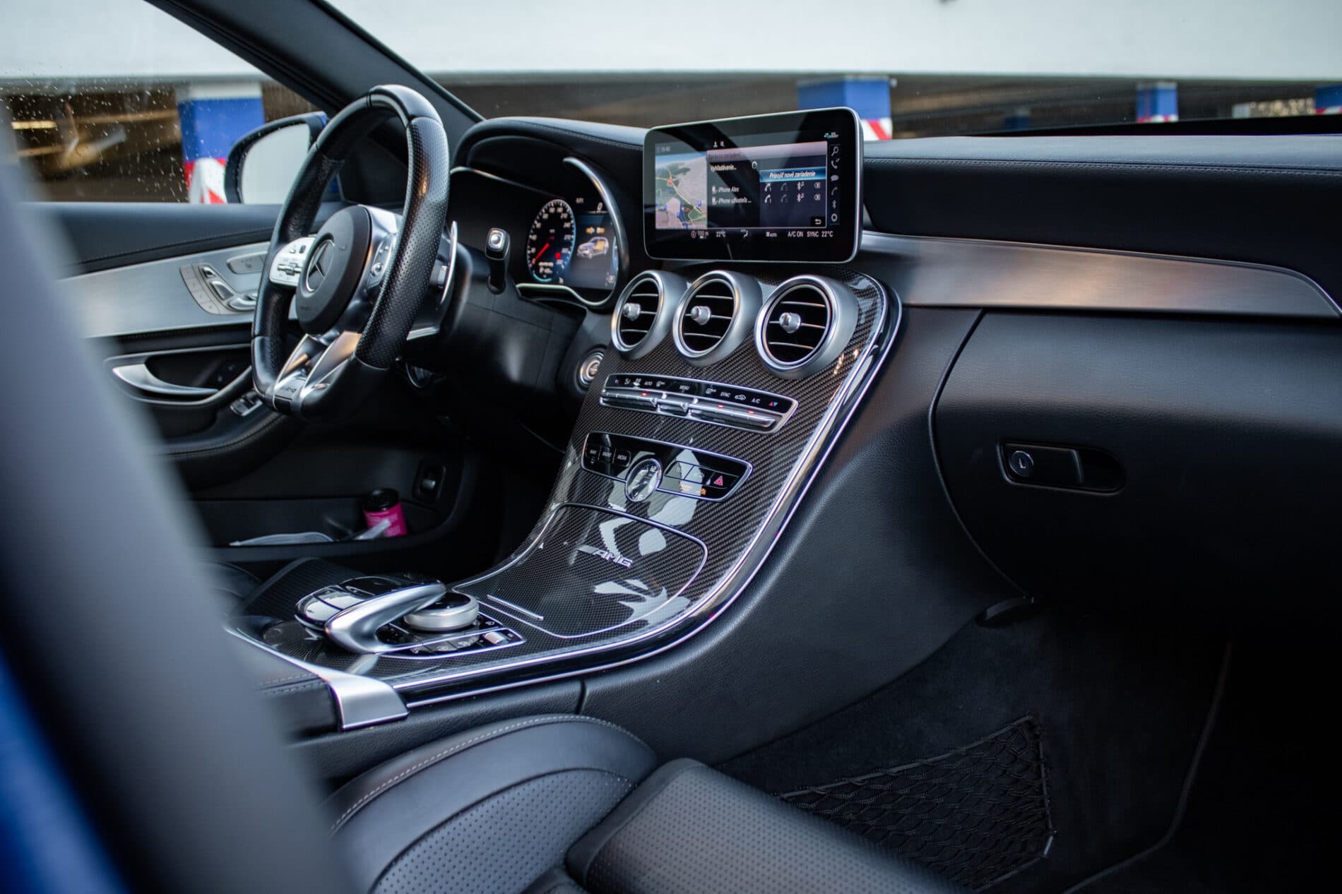 2019 Mercedes-Benz C 63 AMG, modrá kombi, 96 334 km
