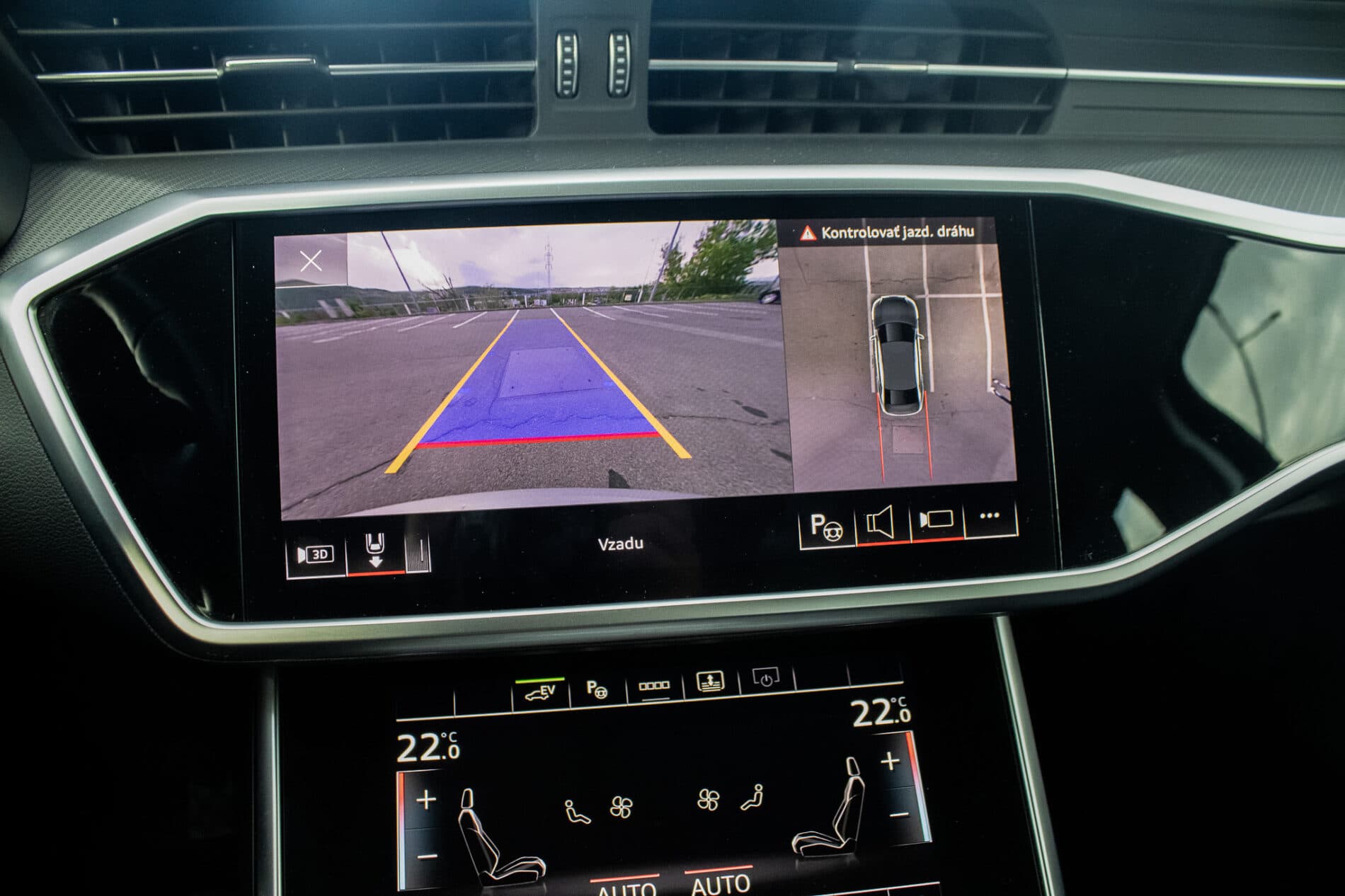 2023 AUDI A6, sivá sedan, 49 750 km