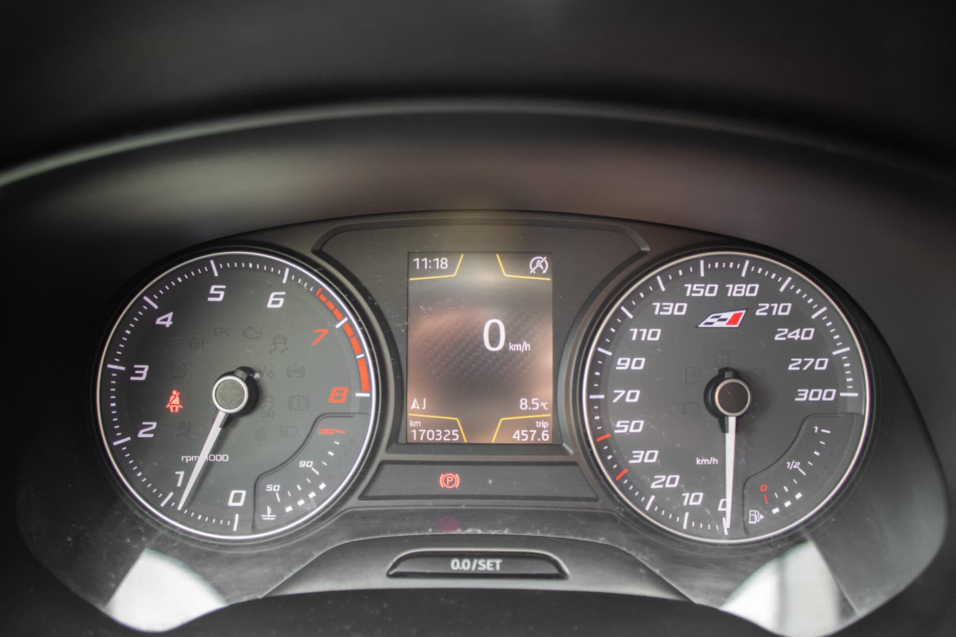 2016 Seat Leon Cupra, modrá kombi, 170 000 km