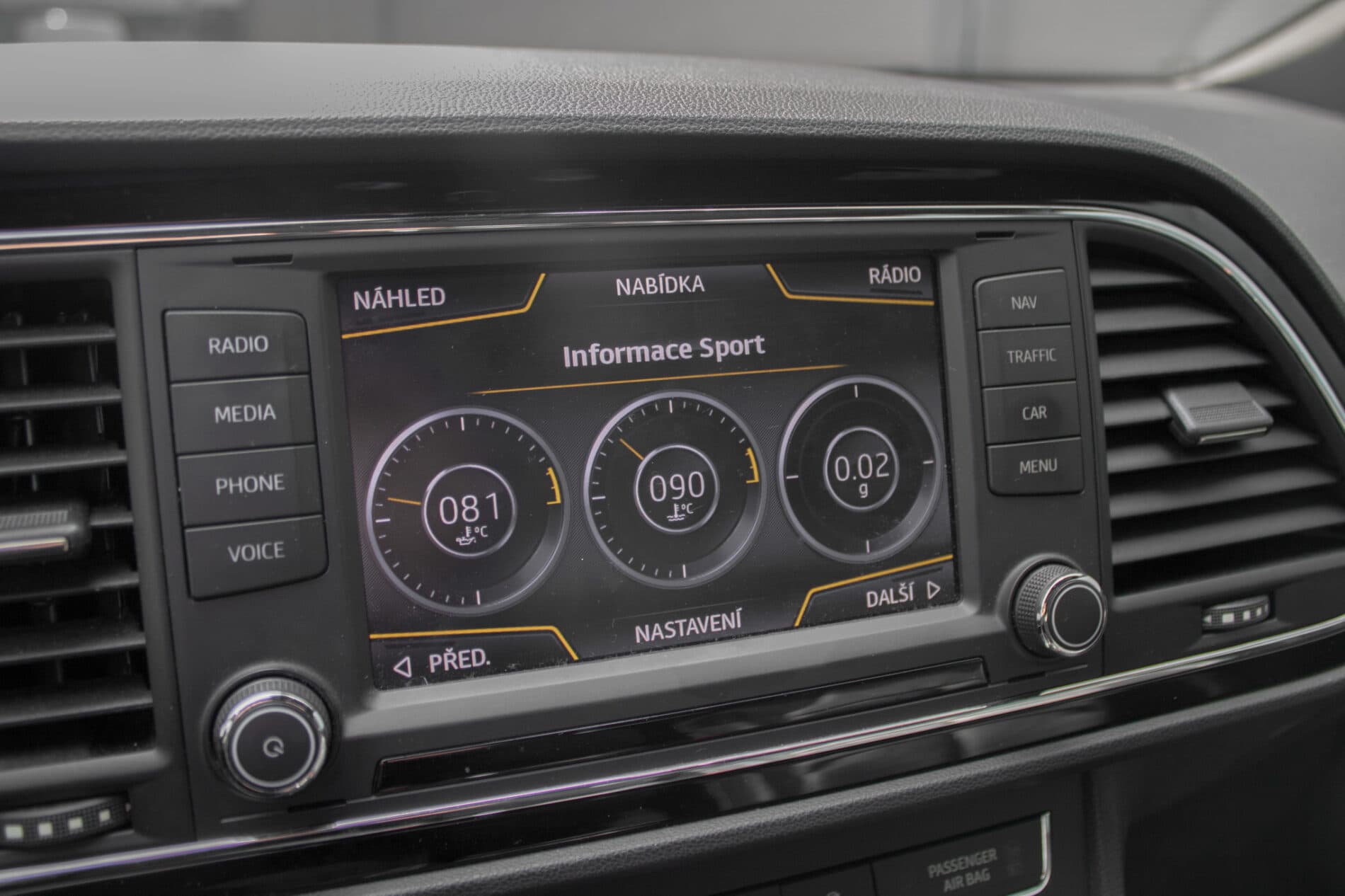 2016 Seat Leon Cupra, modrá kombi, 170 000 km