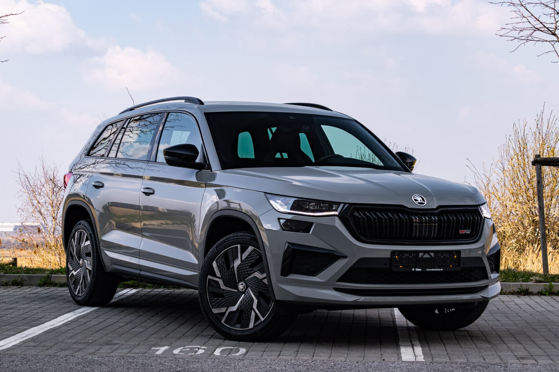 2023 Skoda Kodiaq RS, sivá suv, 35 947 km