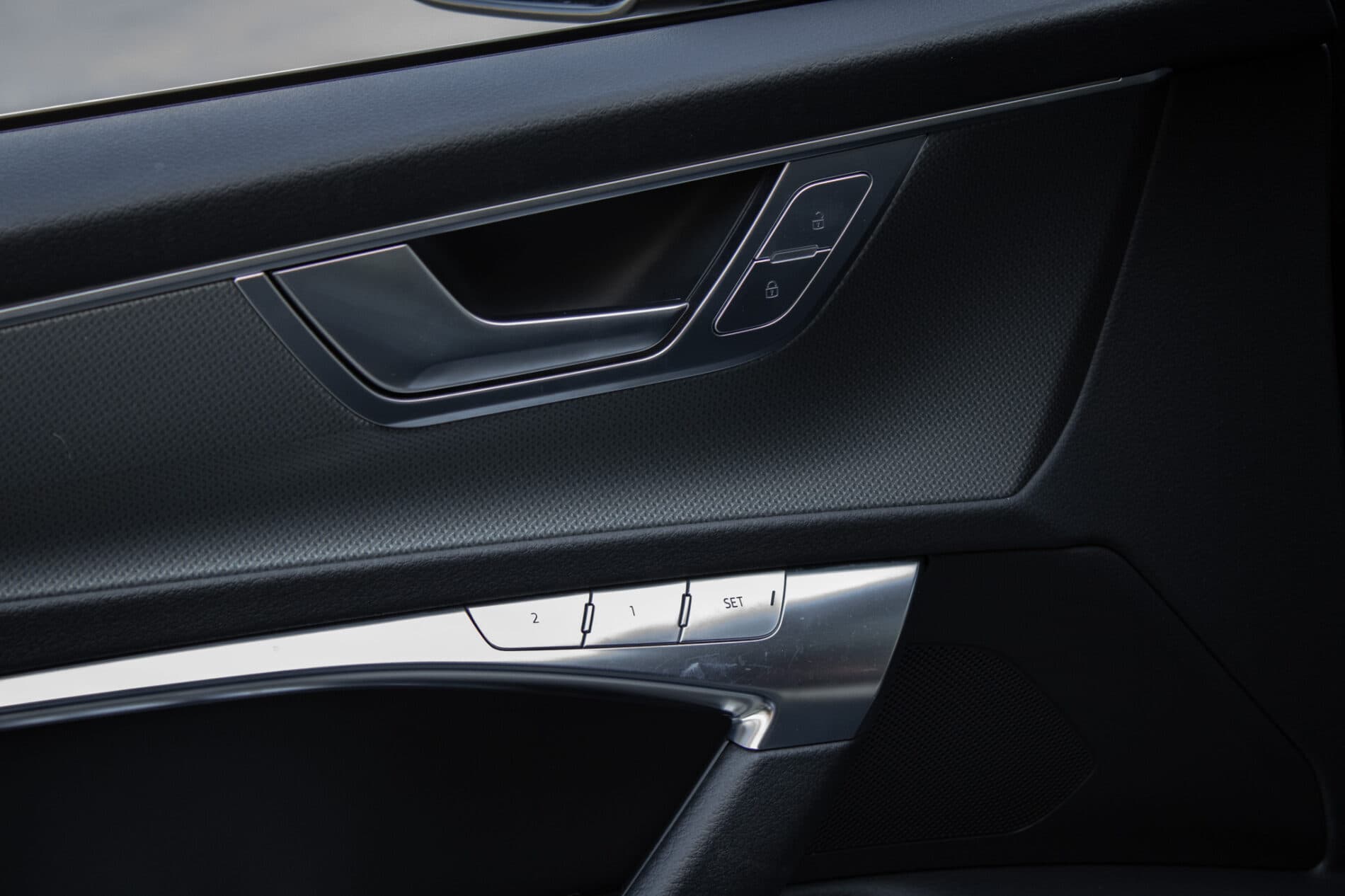 2020 AUDI A6, čierna kombi, 135 286 km