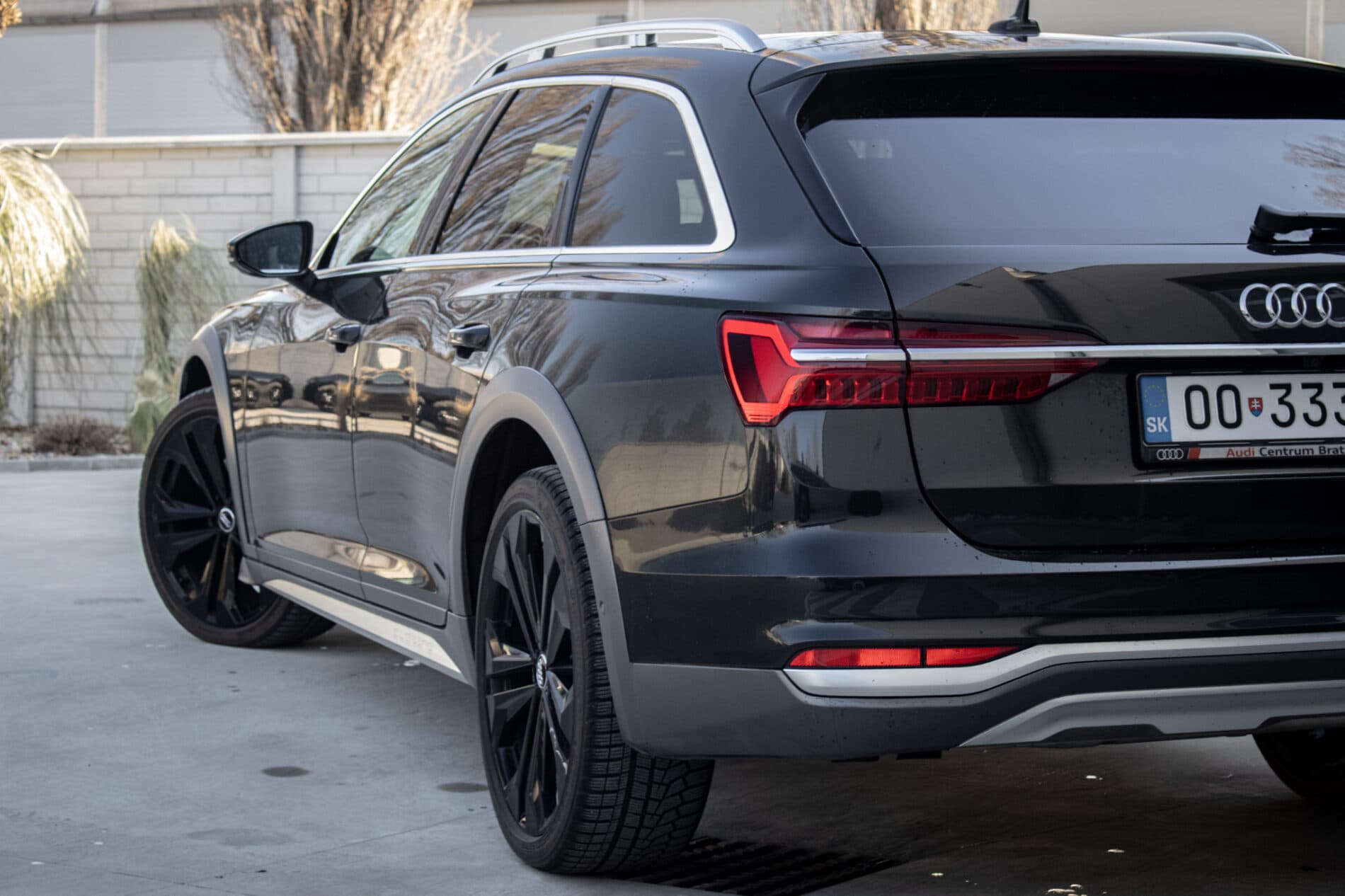 2020 AUDI A6, čierna kombi, 135 286 km