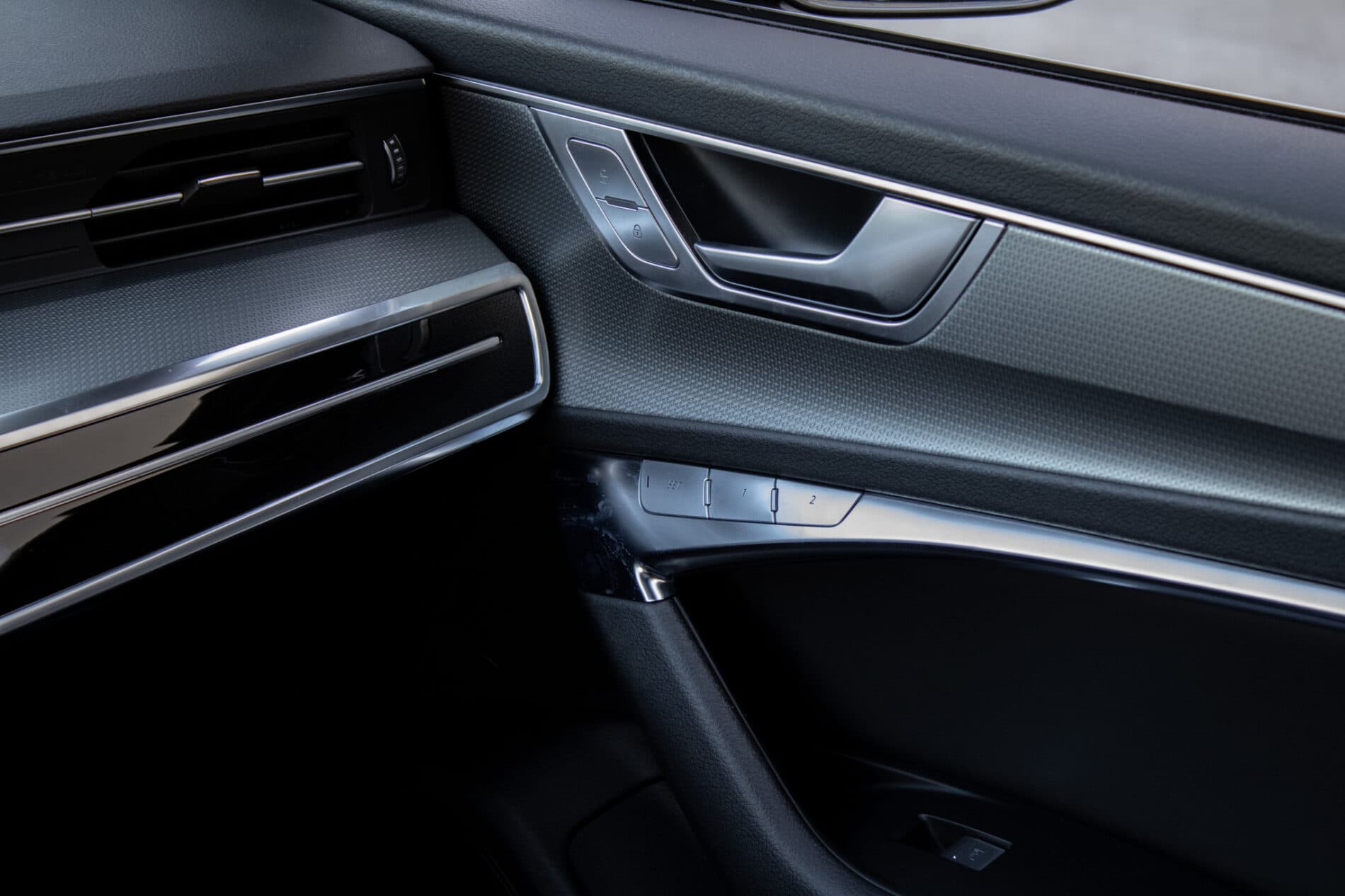 2020 AUDI A6, čierna kombi, 135 286 km