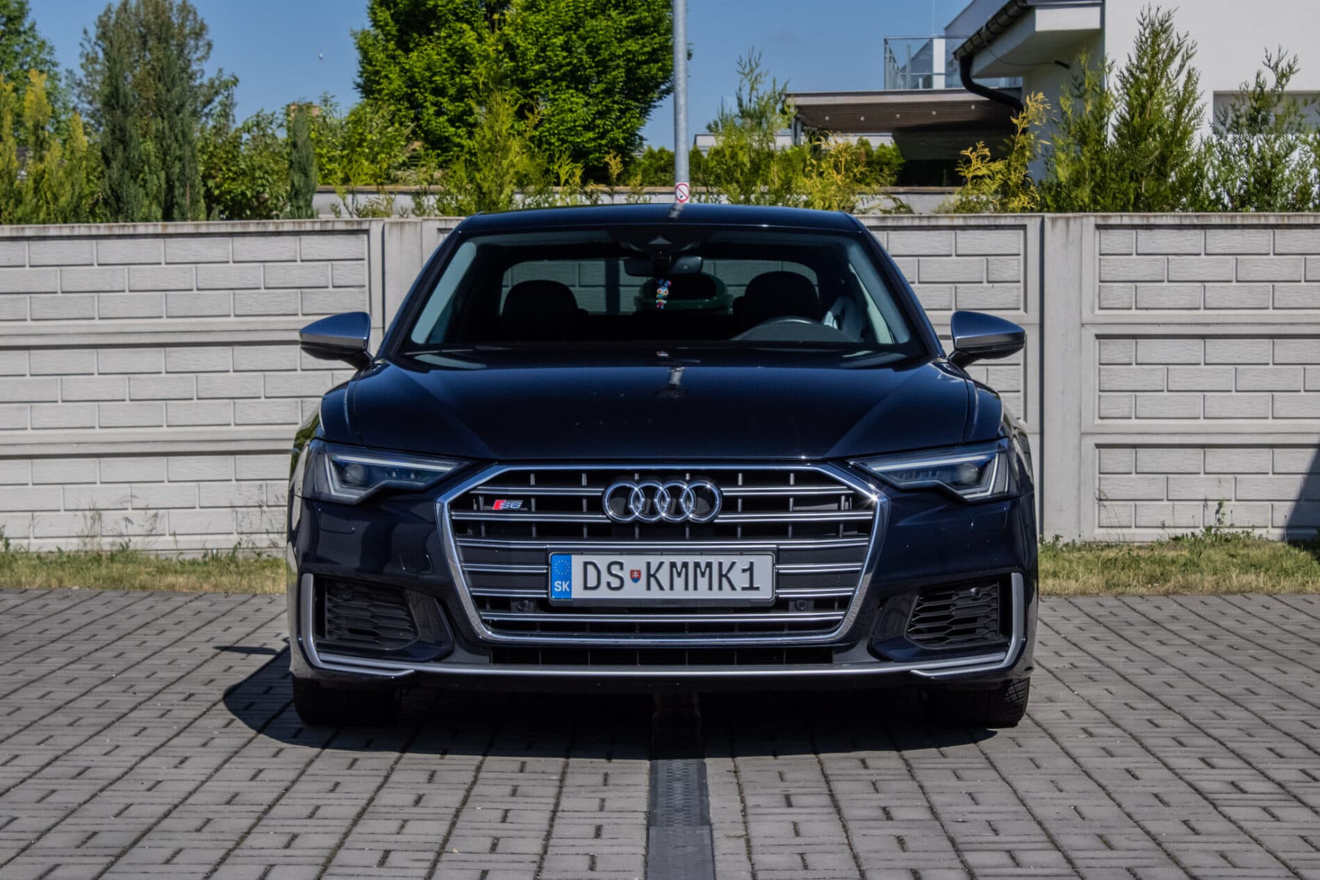 2021 AUDI S6, modrá sedan, 101 997 km