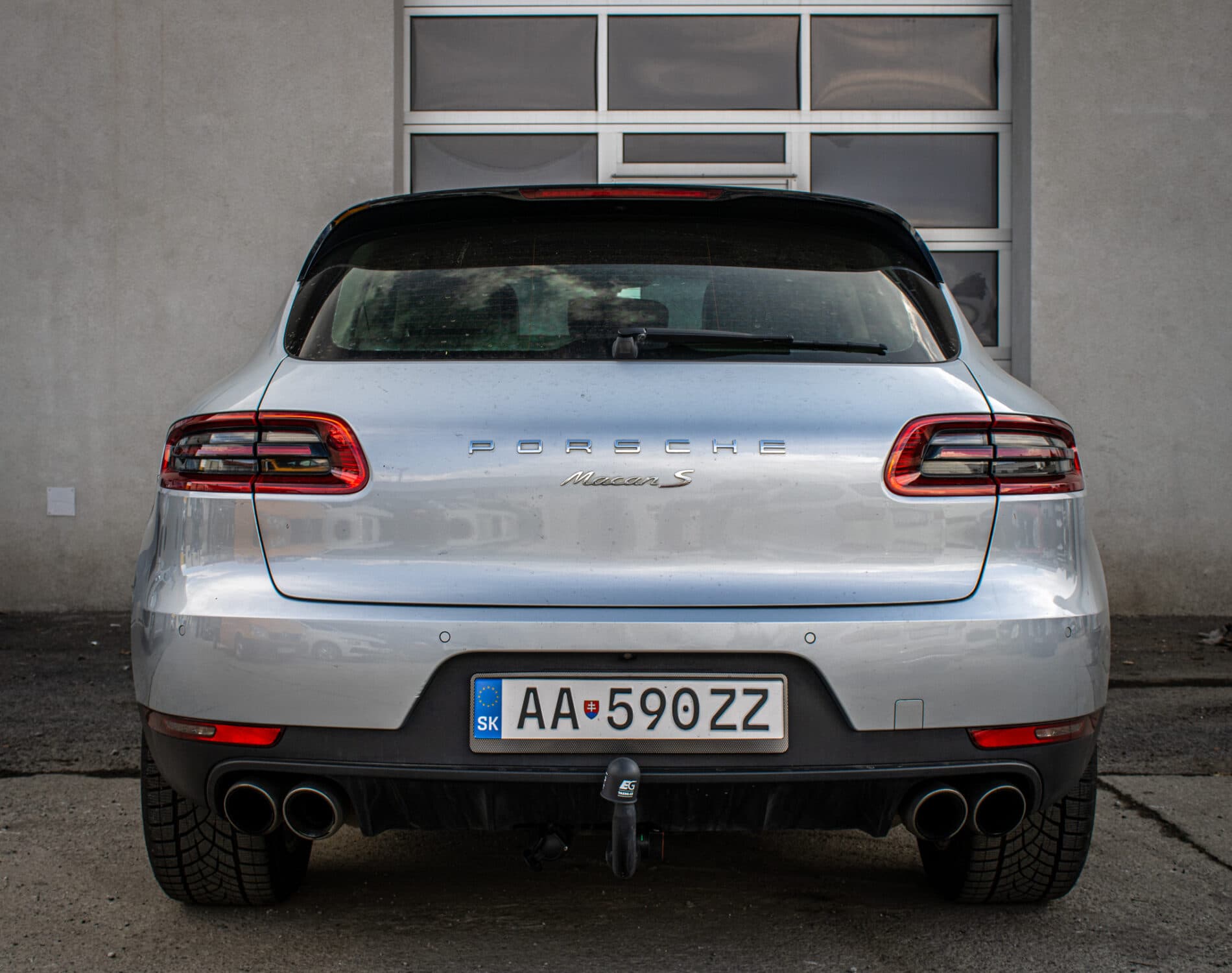 2014 Porsche Macan S, strieborná suv, 125 433 km
