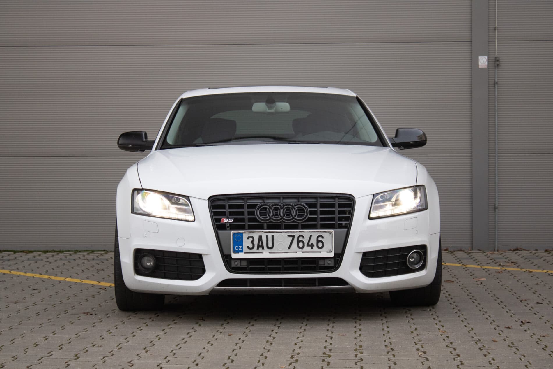 2011 AUDI S5