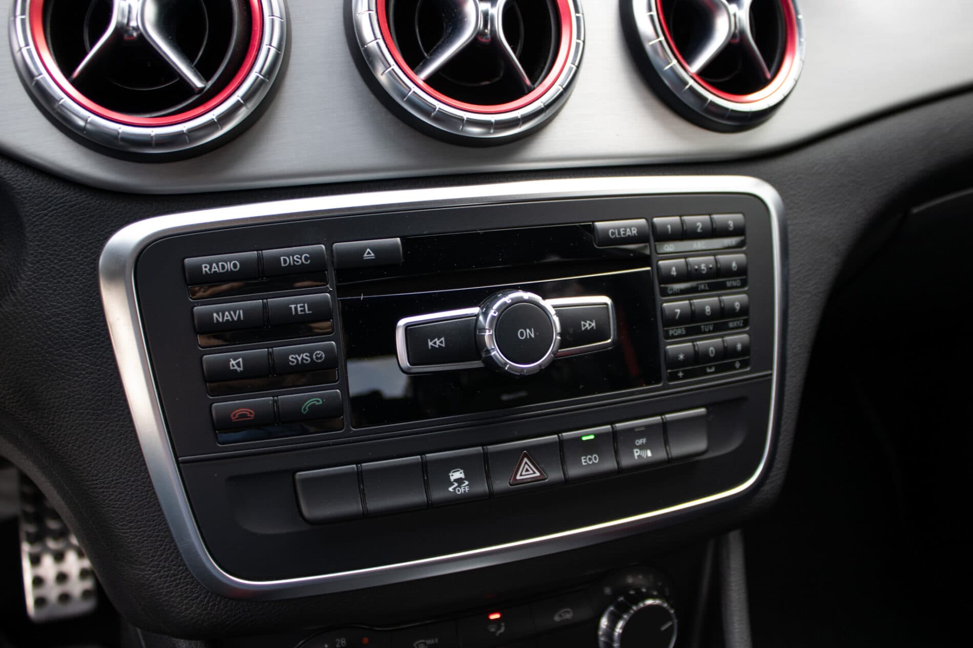 2014 Mercedes-Benz CLA 45 AMG, čierna kupé, 135 120 km