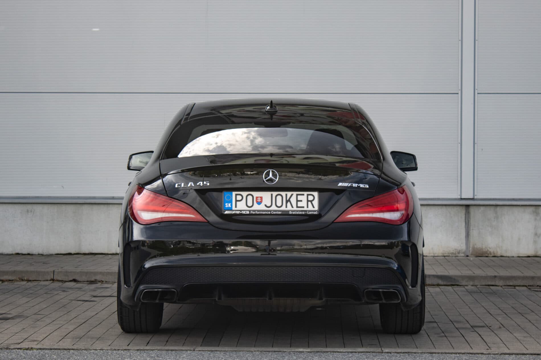 2014 Mercedes-Benz CLA 45 AMG, čierna kupé, 135 120 km