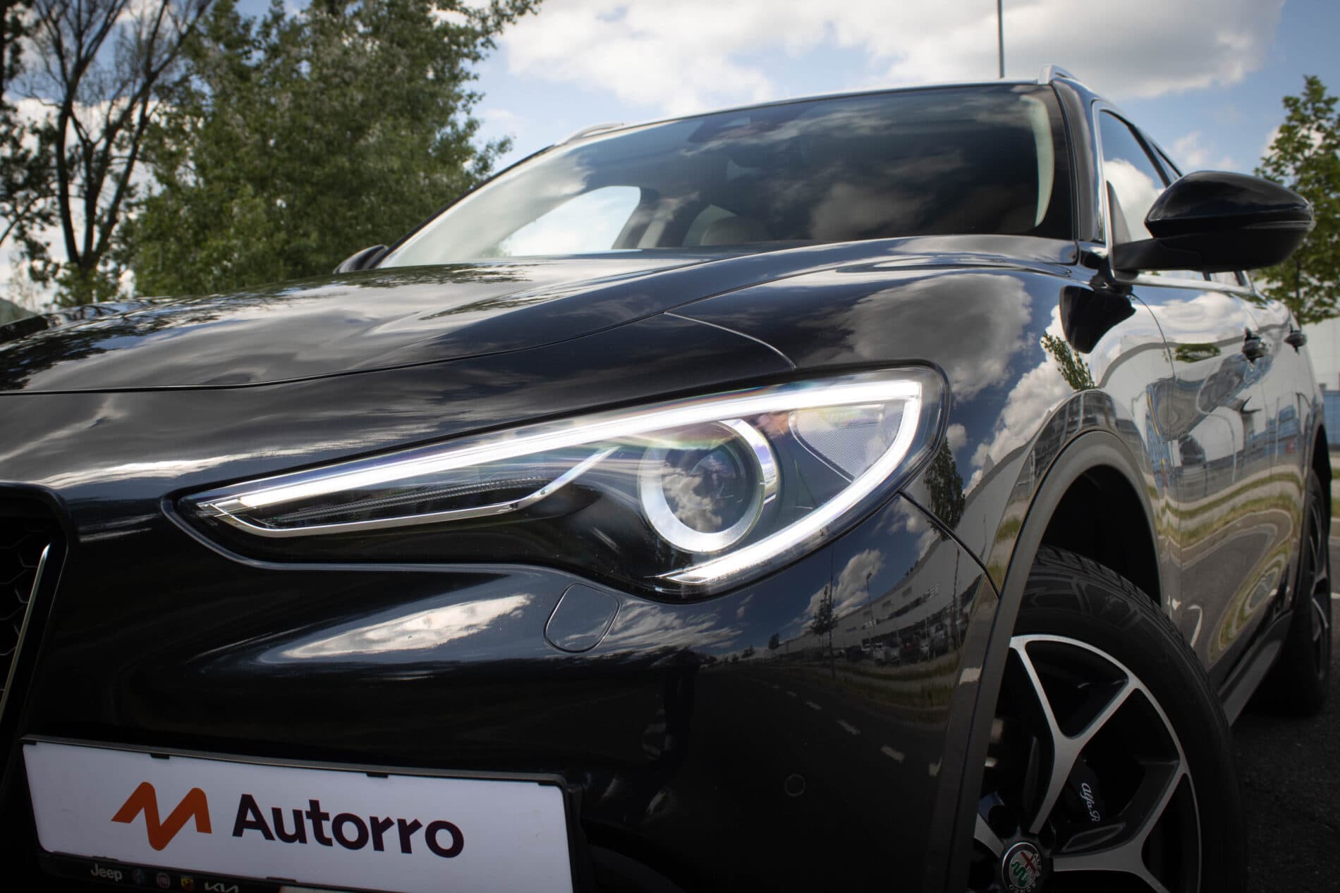 2018 Alfa Romeo Stelvio, čierna suv, 239 300 km
