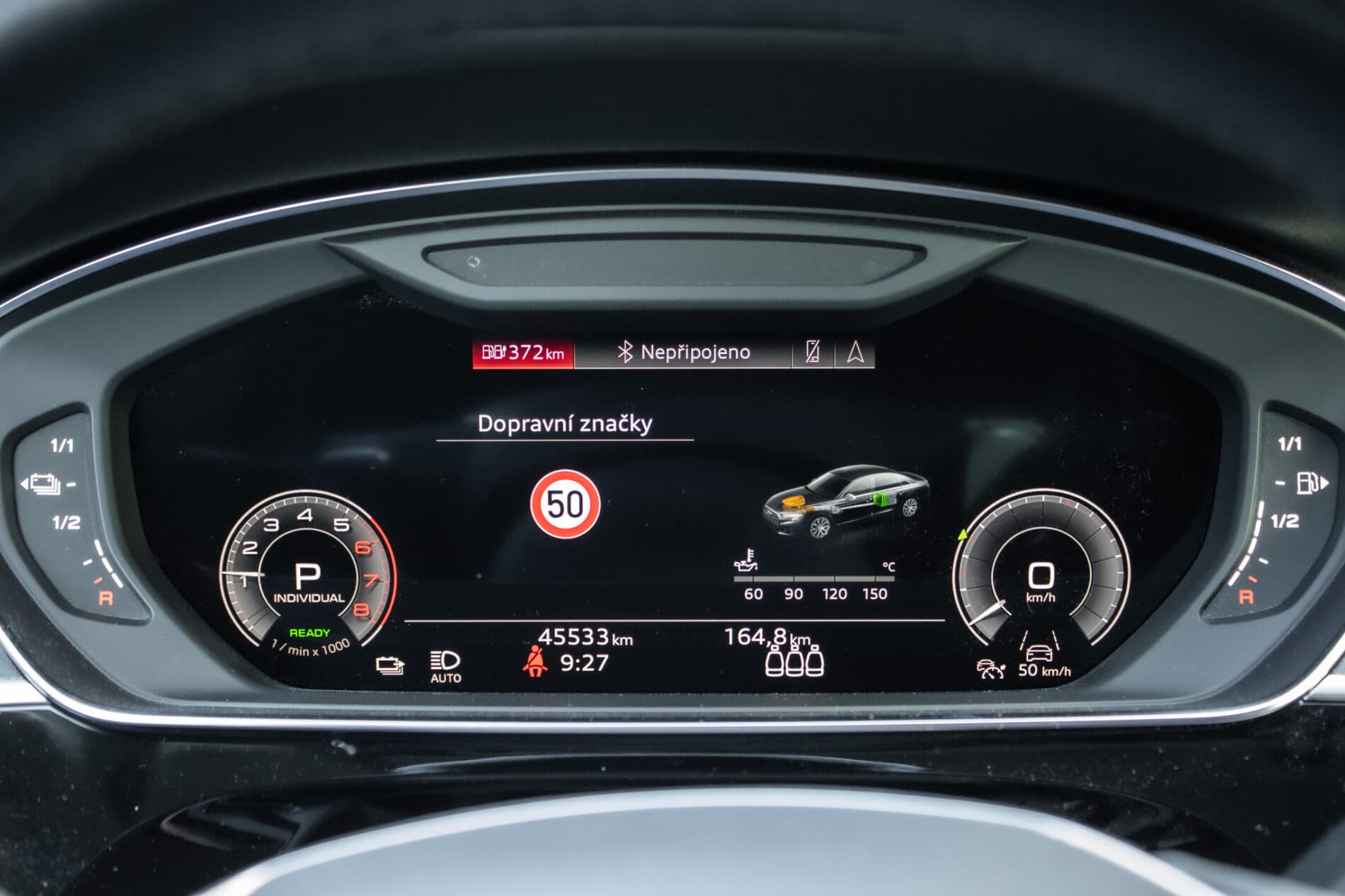2023 AUDI A8, čierna sedan, 45 533 km