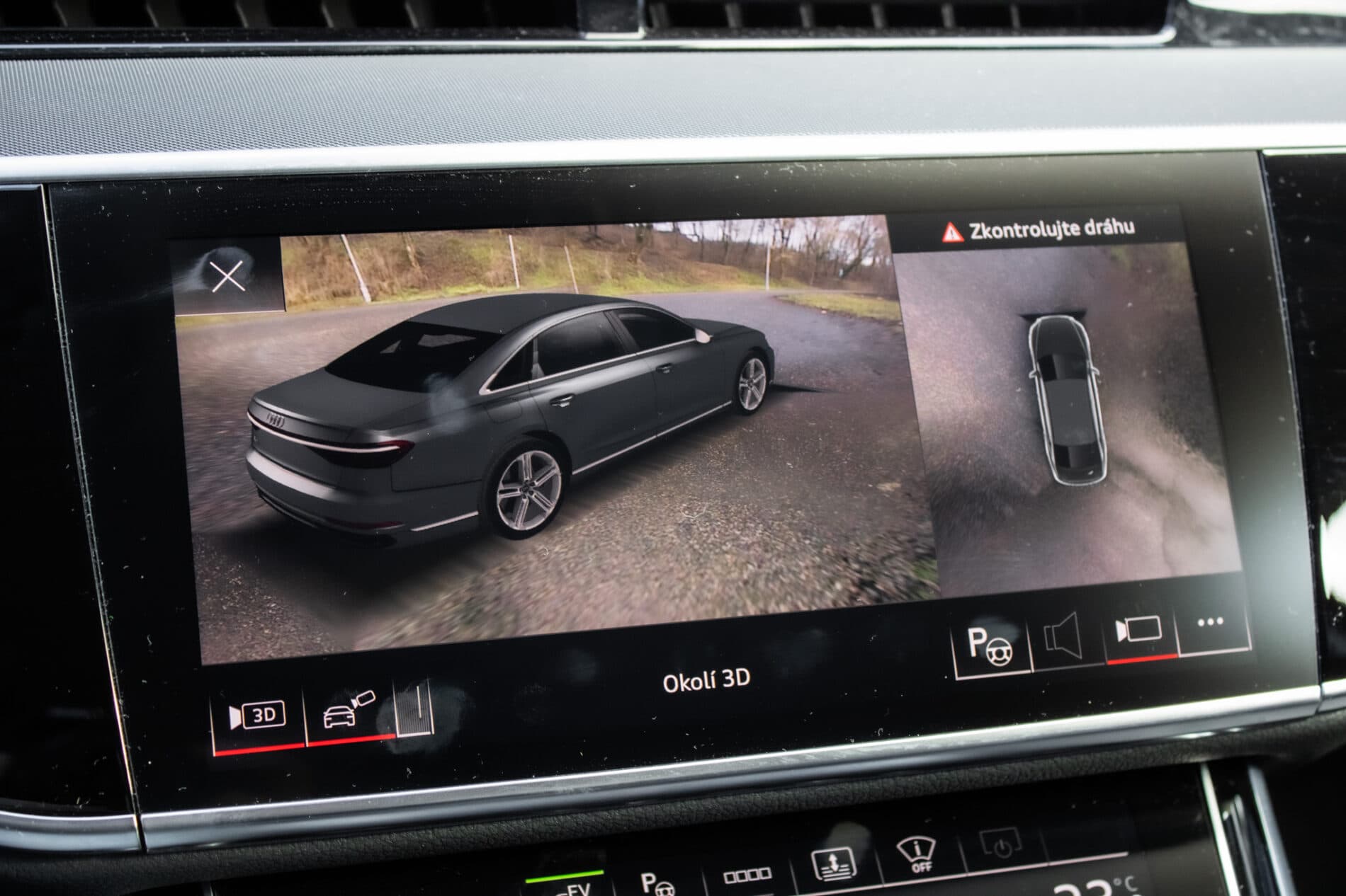 2023 AUDI A8, čierna sedan, 45 533 km
