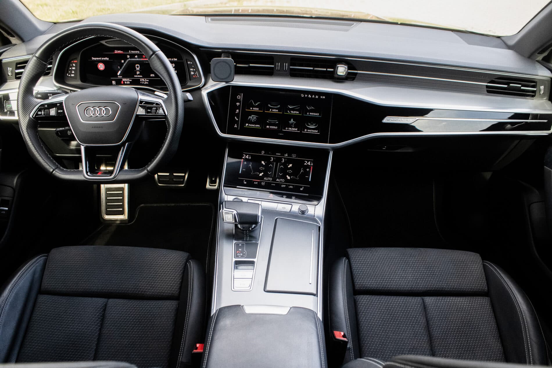 2022 AUDI A7, čierna, 99 845 km