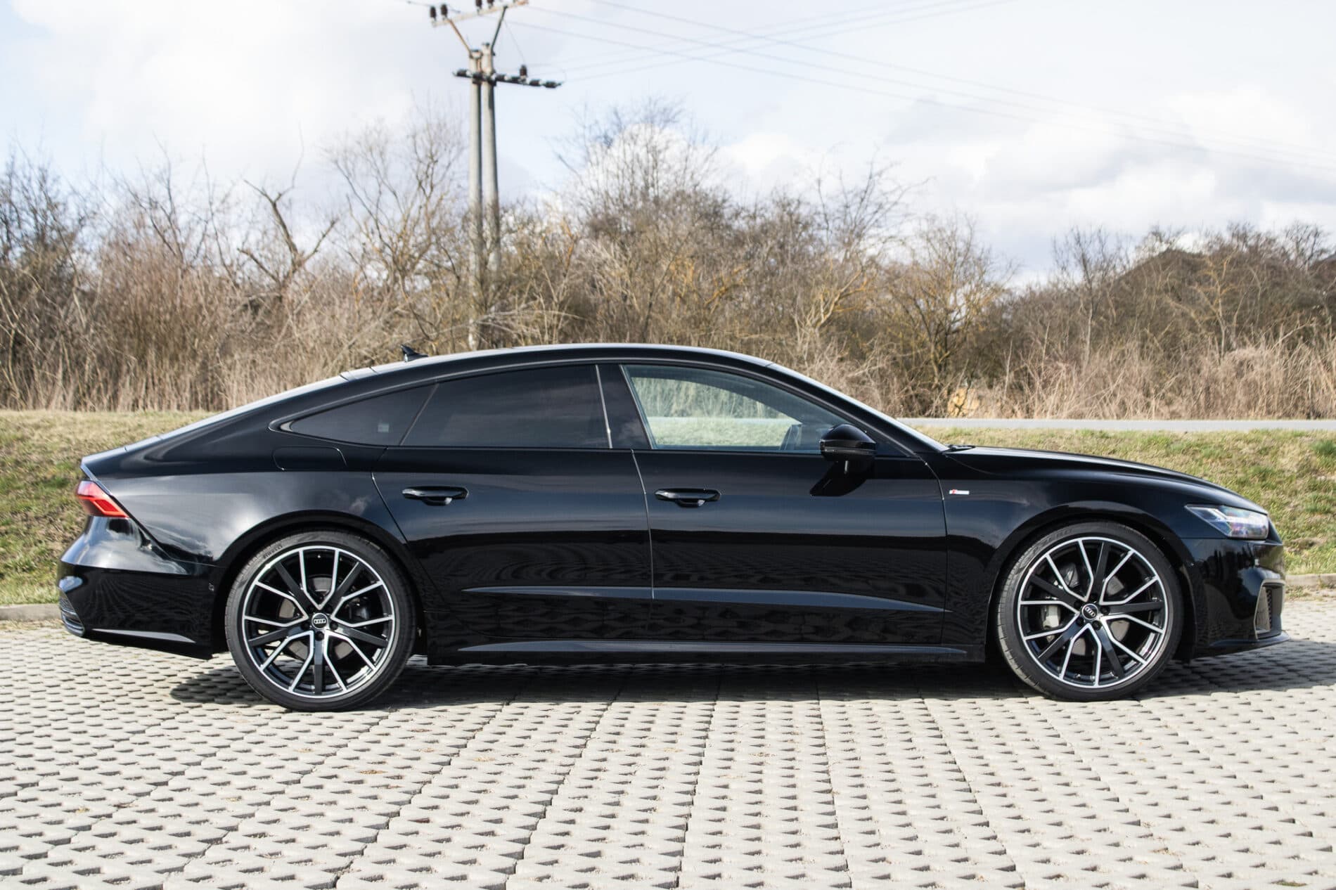 2022 AUDI A7, čierna, 99 845 km