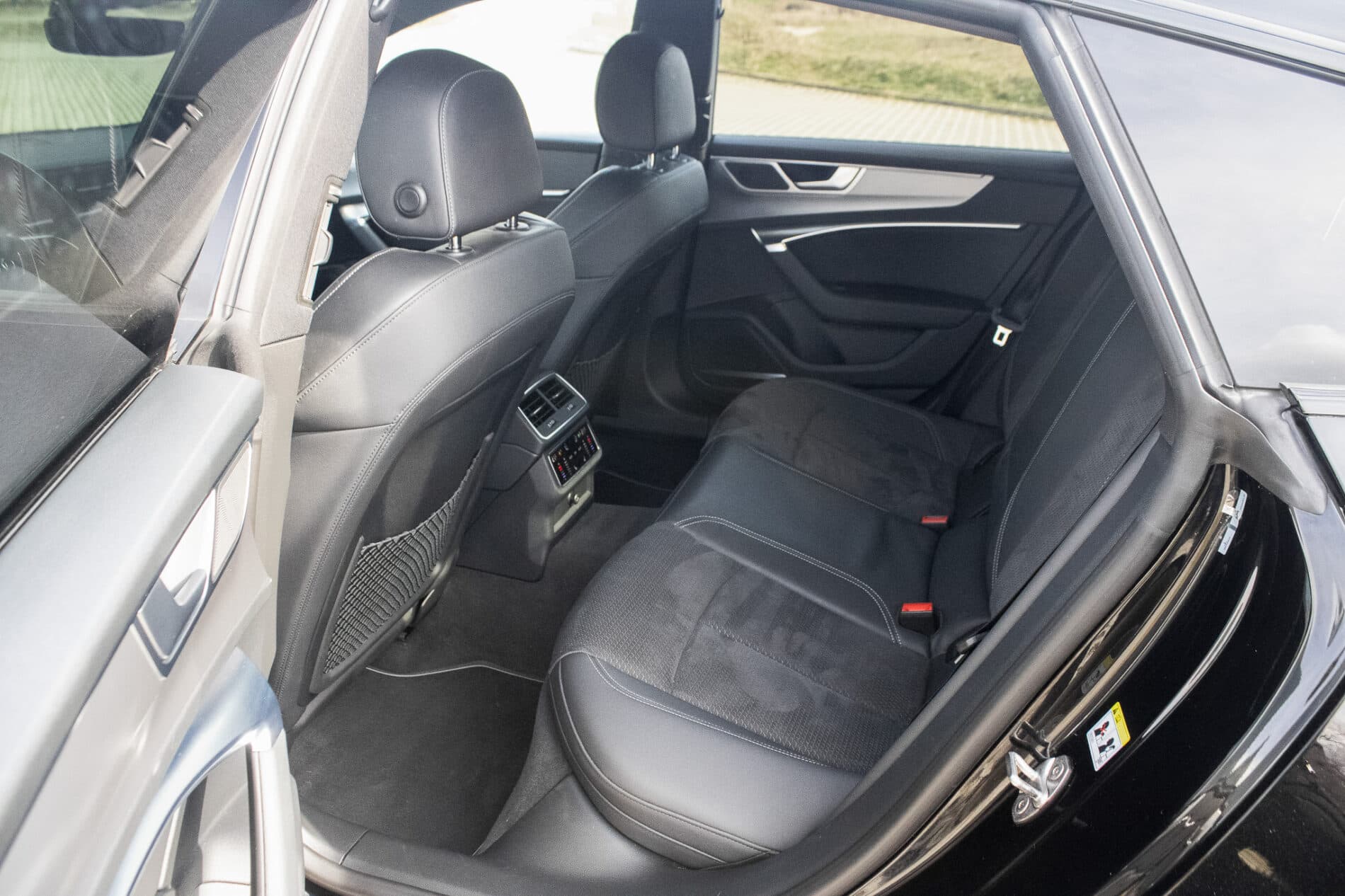 2022 AUDI A7, čierna, 99 845 km
