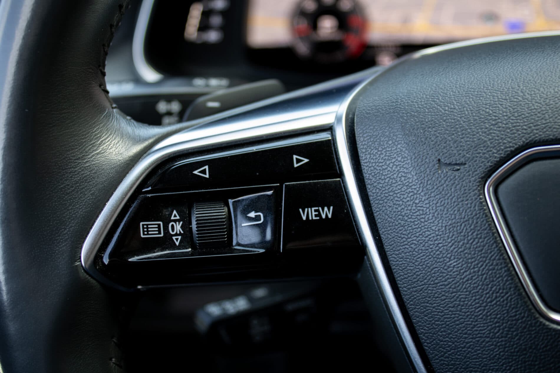2018 AUDI A6, čierna kombi, 187 179 km