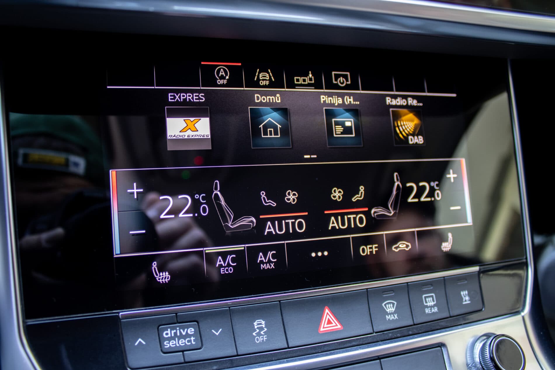 2018 AUDI A6, čierna kombi, 187 179 km